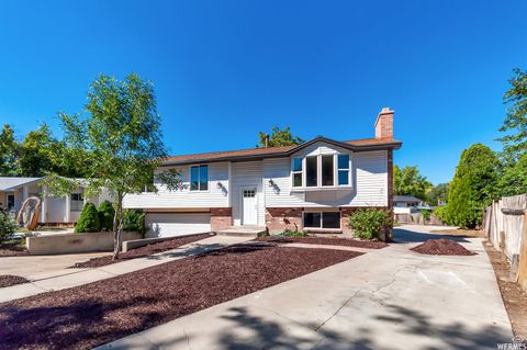 Photo of 2016 W HEWWOOD CIR, Taylorsville, UT 84129 (MLS # 2117476)