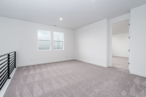 Tiny photo for 418 N PINNACLE CT #44, Saratoga Springs, UT 84045 (MLS # 2132465)