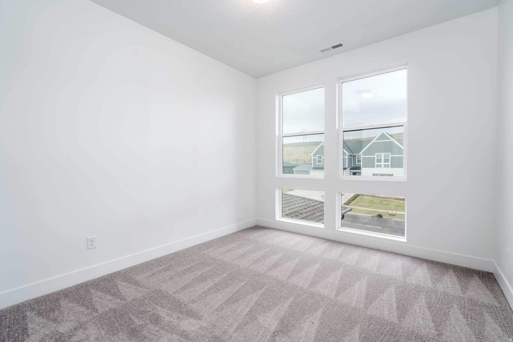 WESTLAKE VISTAS - Residential