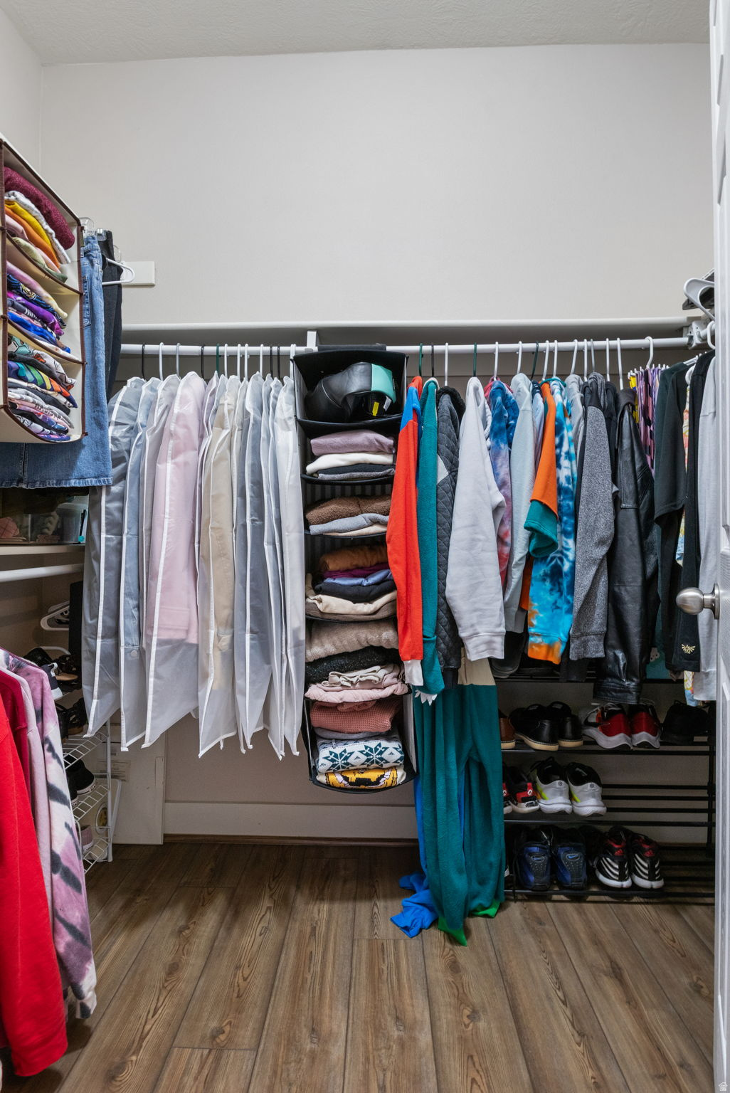 ASPEN SPRINGS PHASE 1 CONDO - Residential