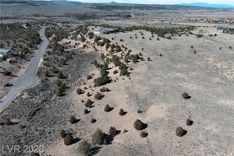 PAUNSAUGUNT CLIFFS - Land