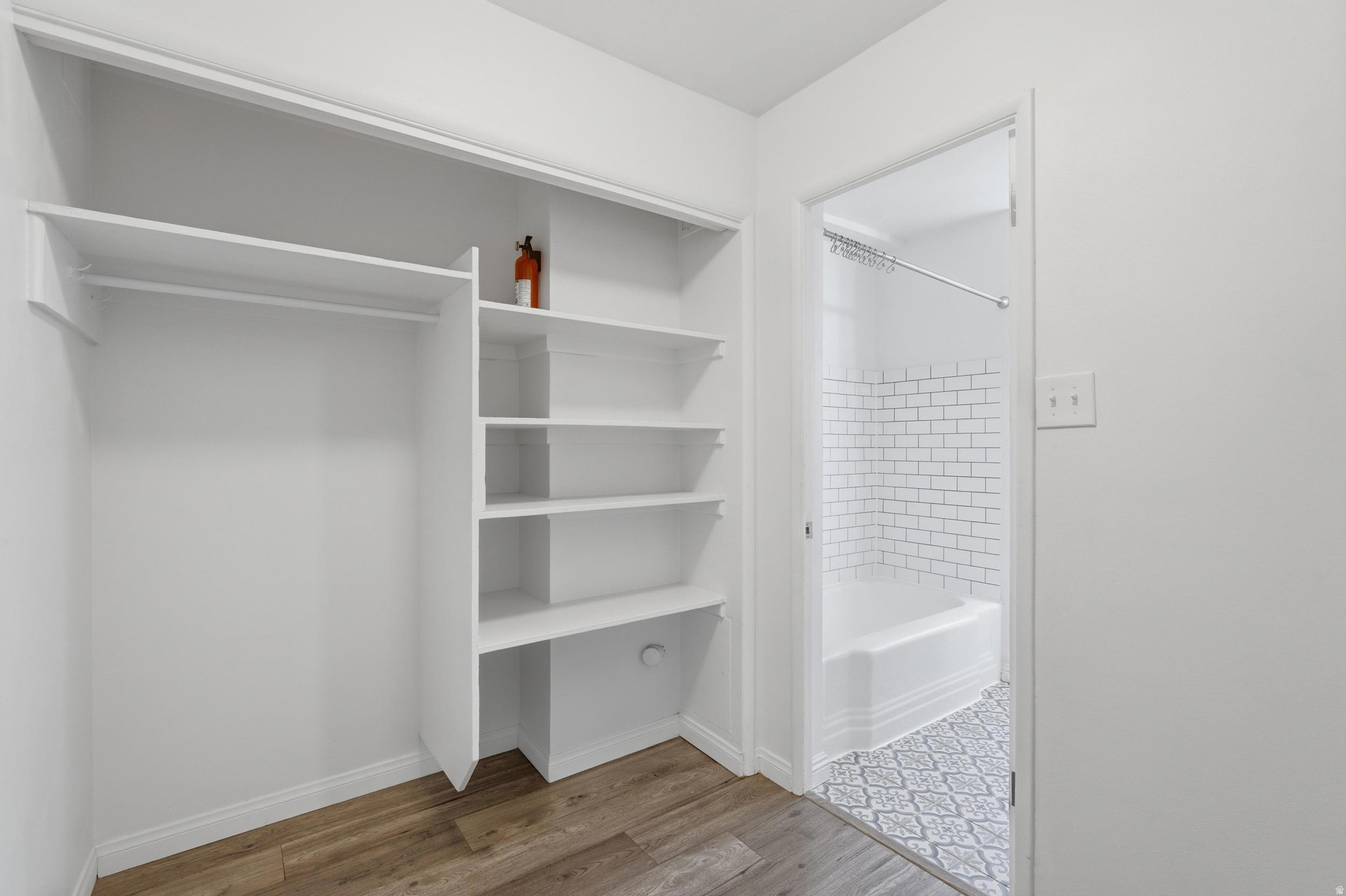 UNIVERSITY HEIGHTS - Residential