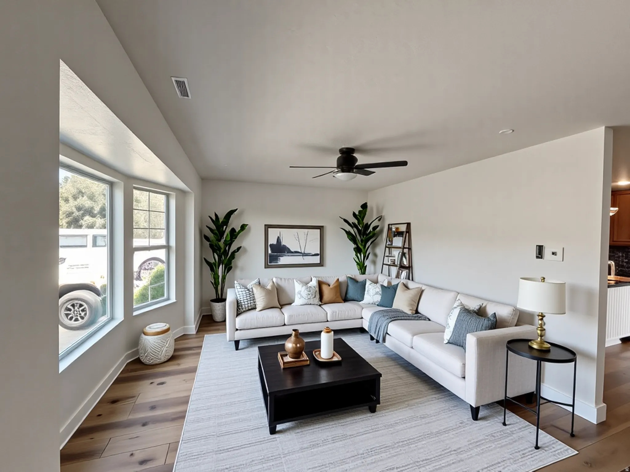 MOARK ESTATES - Residential