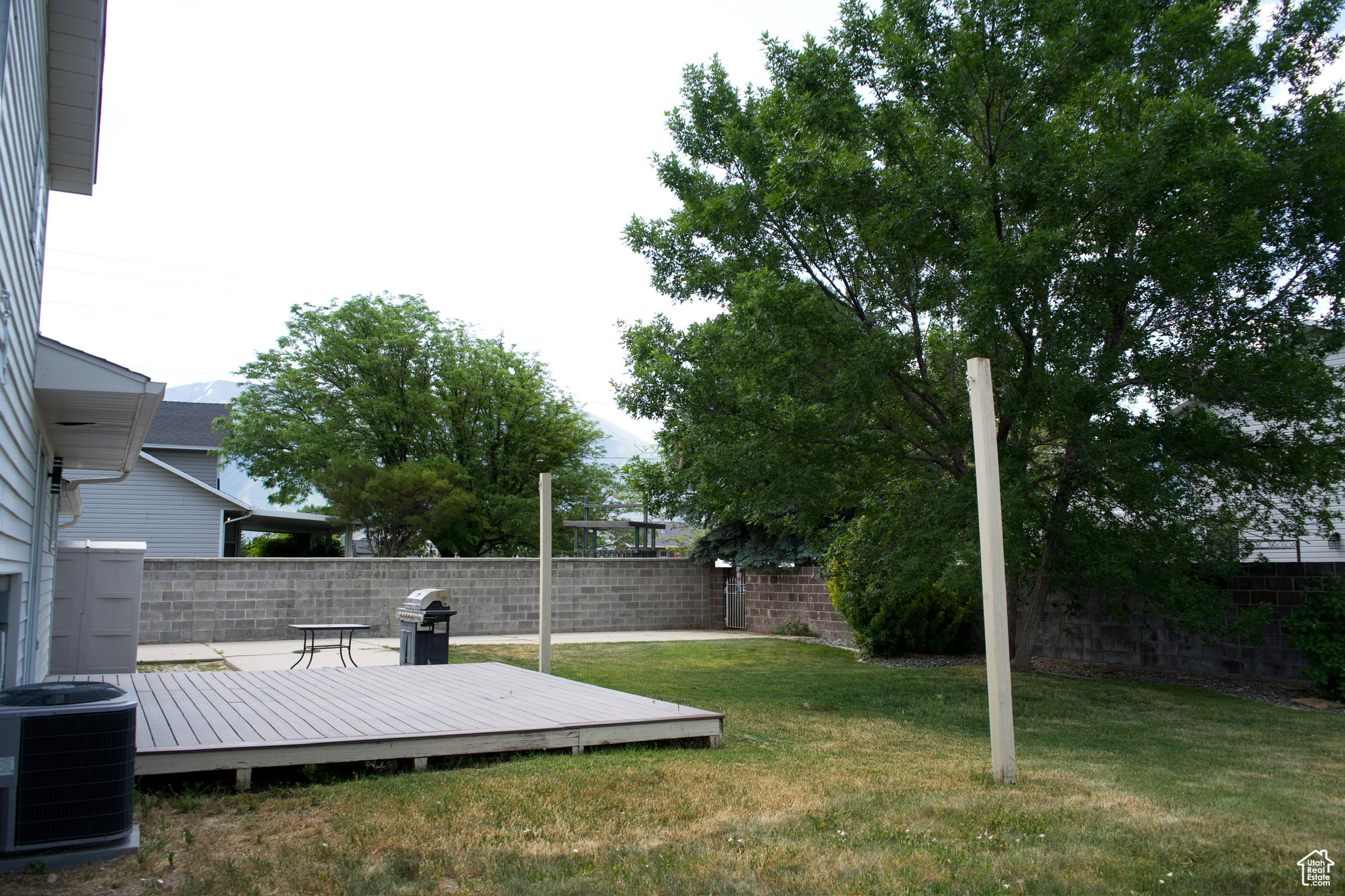 MOARK ESTATES - Residential