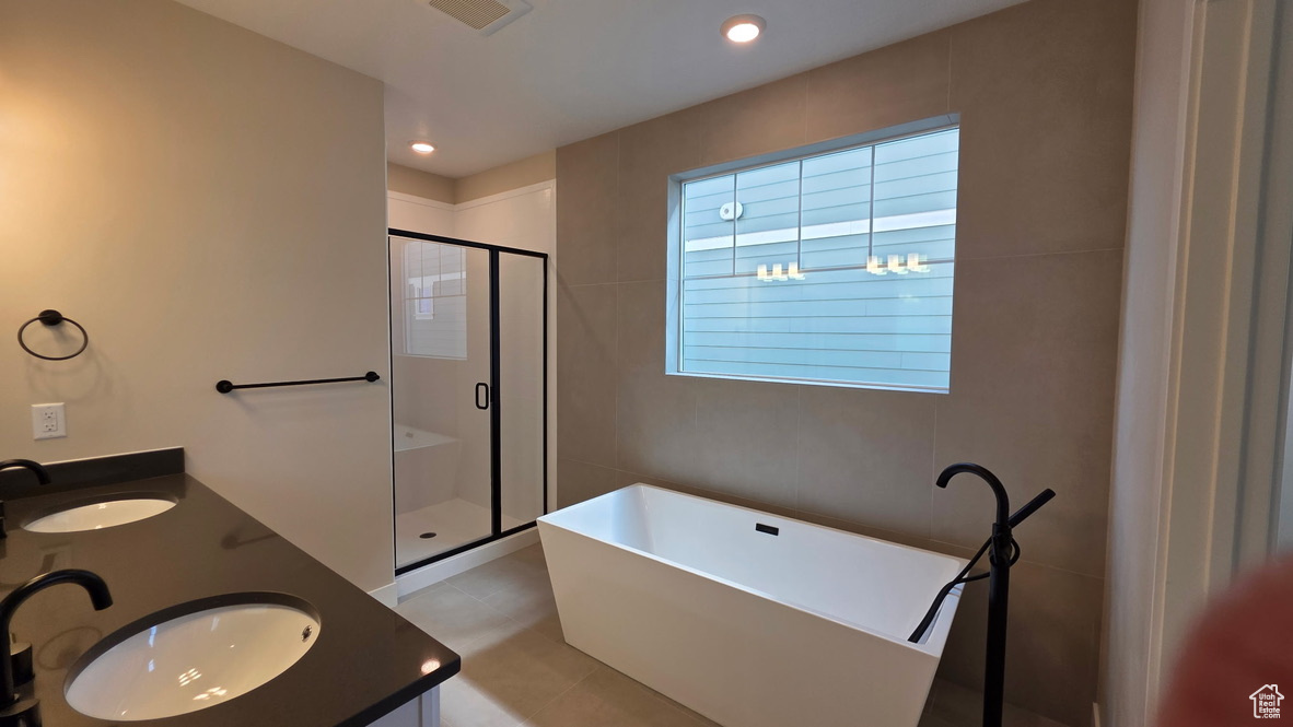 HUNTINGTON RANCH - Residential