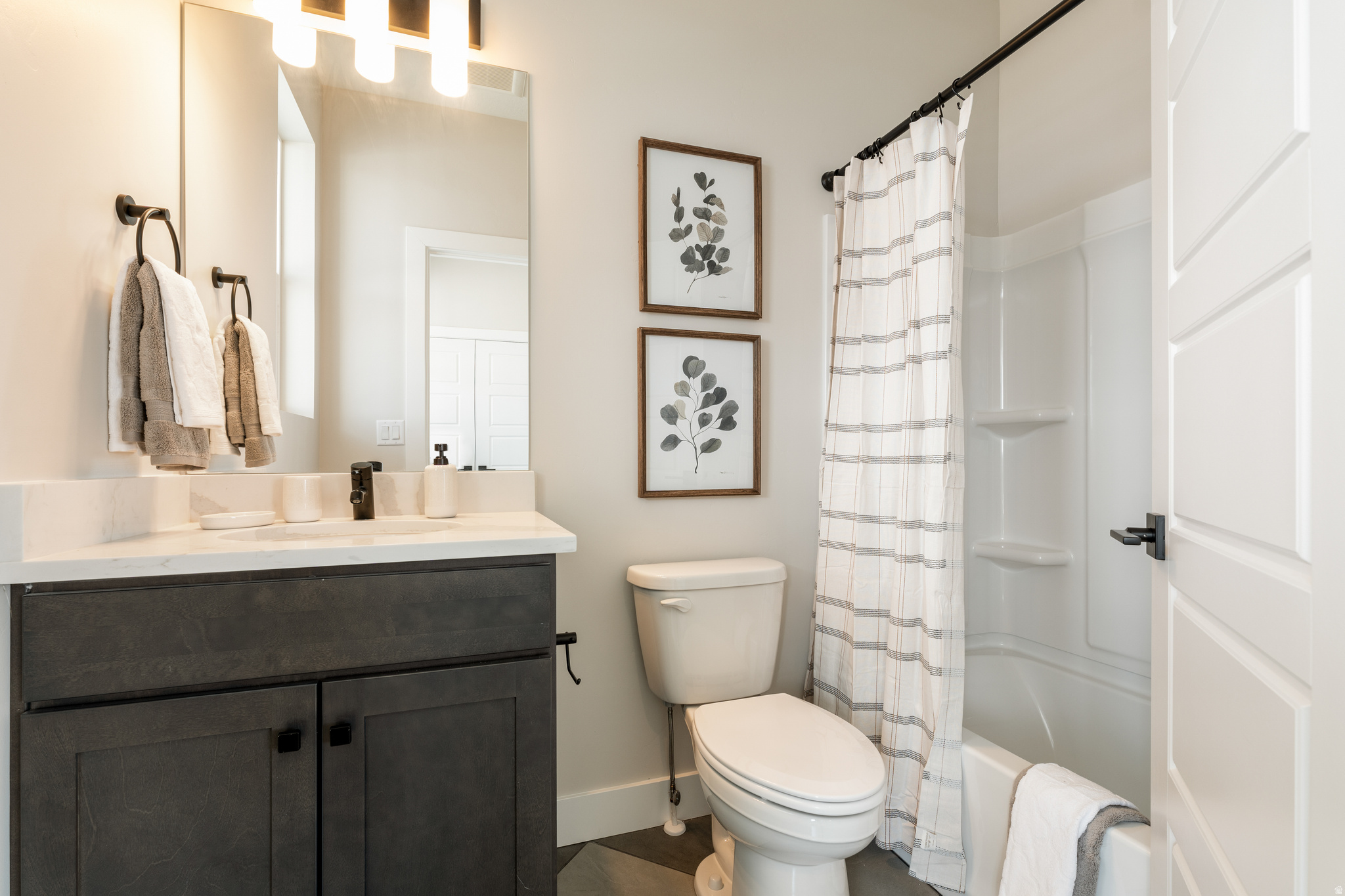 HUNTINGTON RANCH - Residential