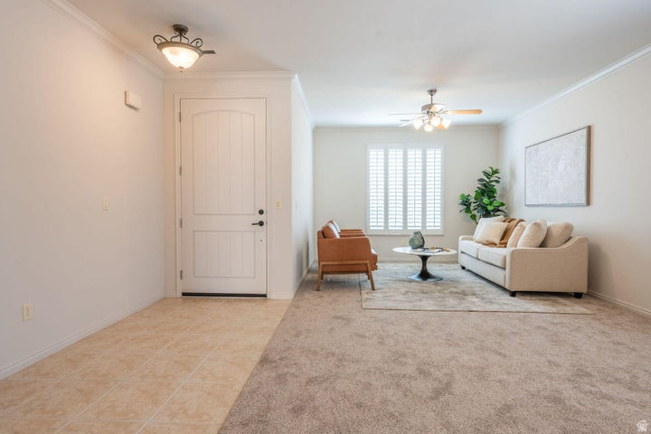 BLOOMINGTON HILLS - Residential