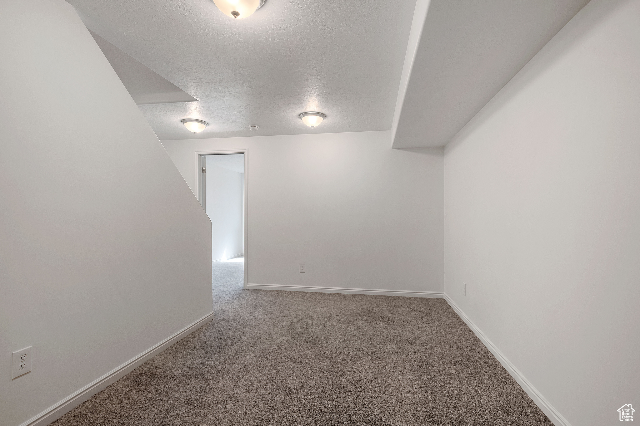 4988 W Currant Dr, South Jordan, Utah image 23