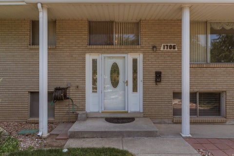 Tiny photo for 1706 E 6670 S, Cottonwood Heights, UT 84121 (MLS # 2180798)