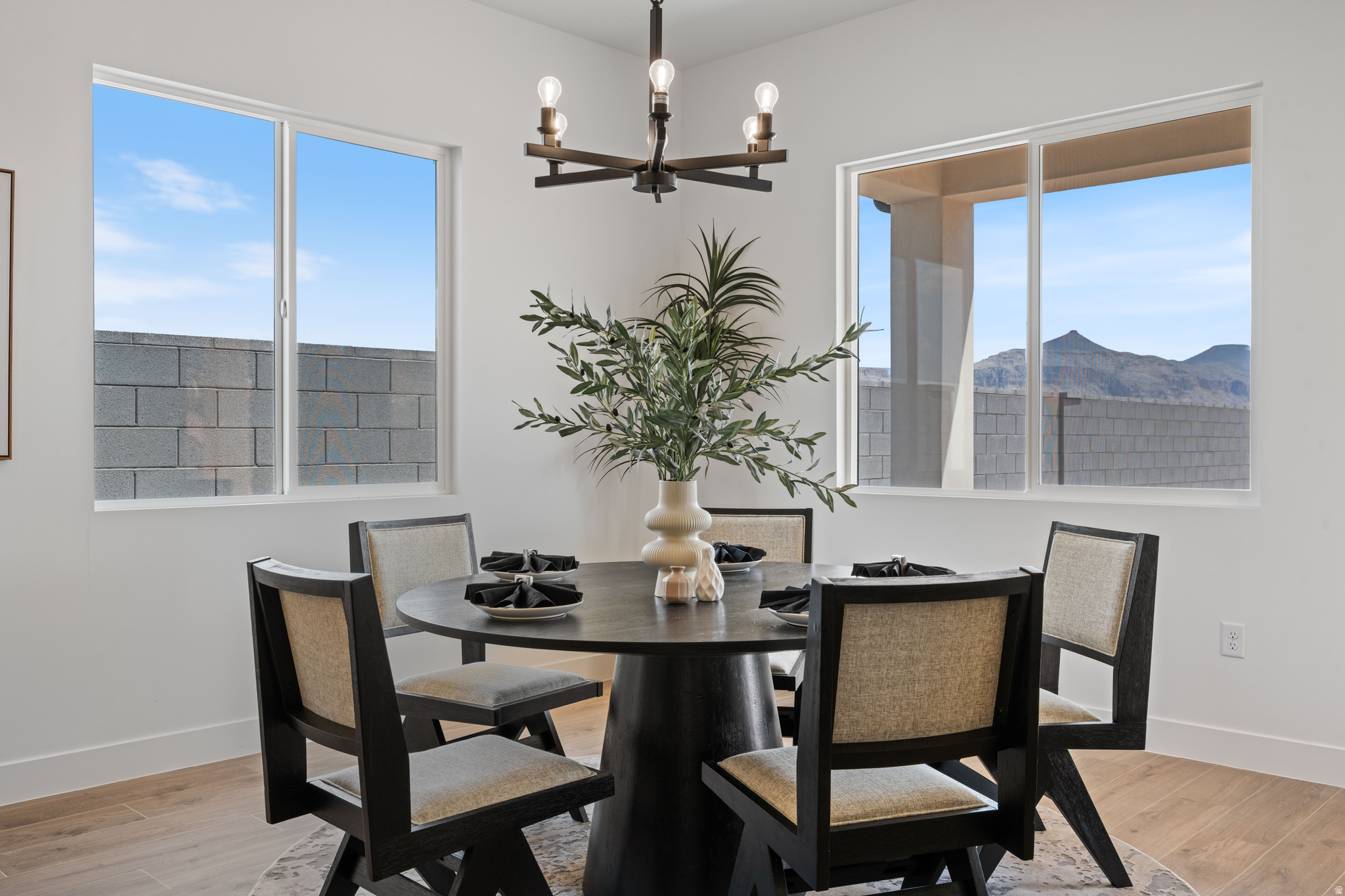 SCENIC POINT - Residential