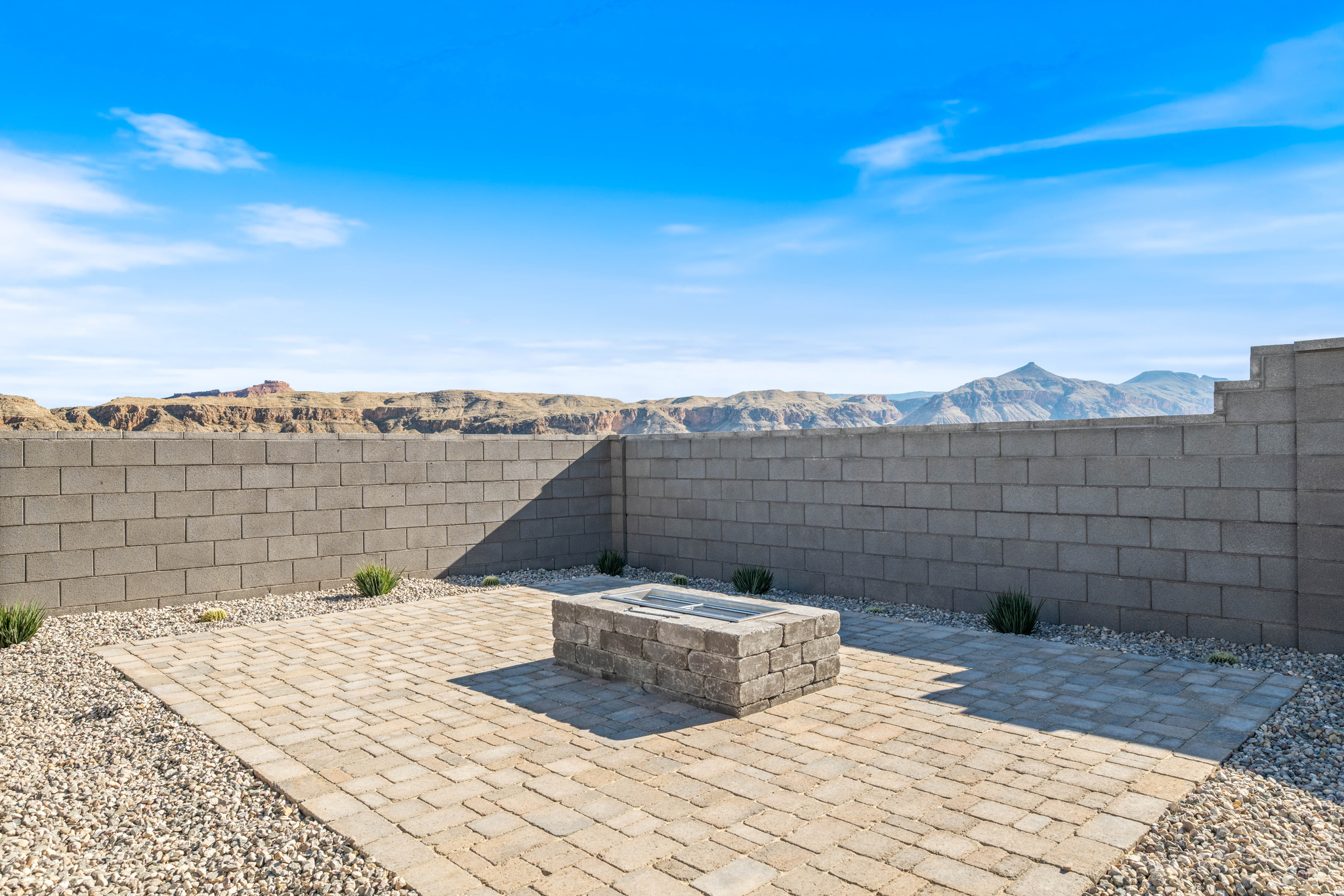 SCENIC POINT - Residential