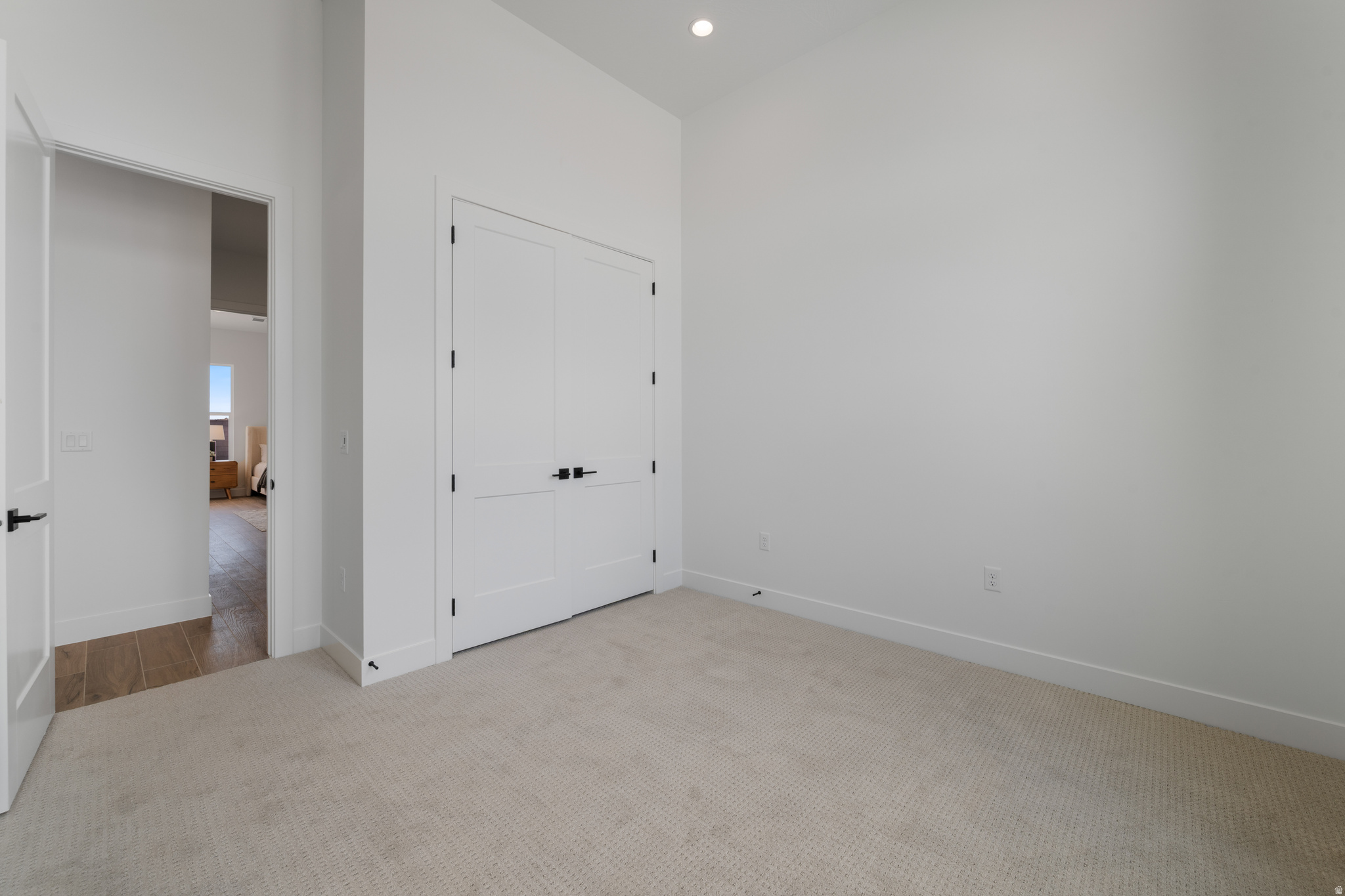 SCENIC POINT - Residential