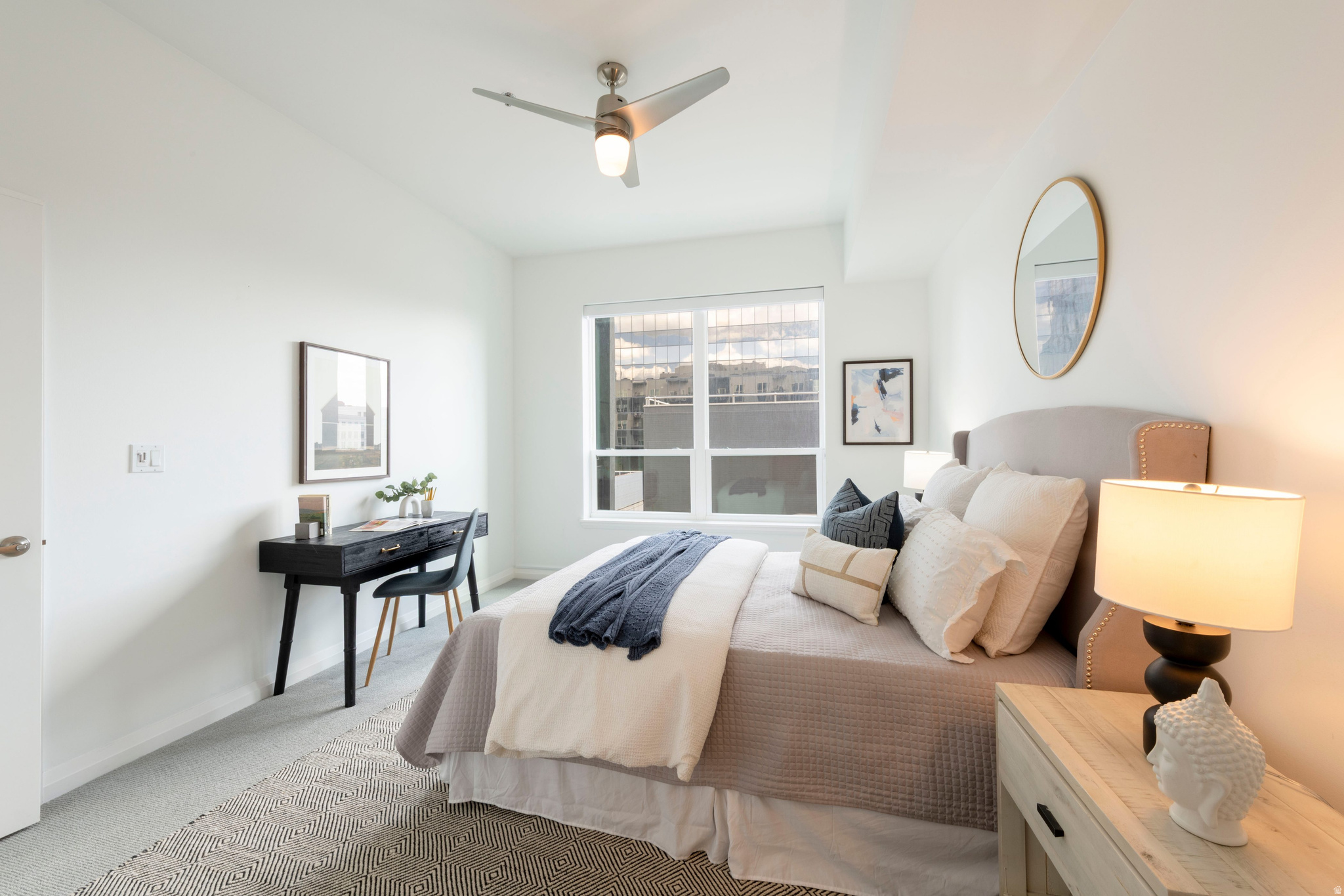 METRO CONDOS - Residential