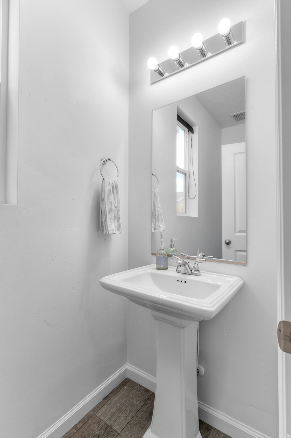 SOUTH HILLS - Residential