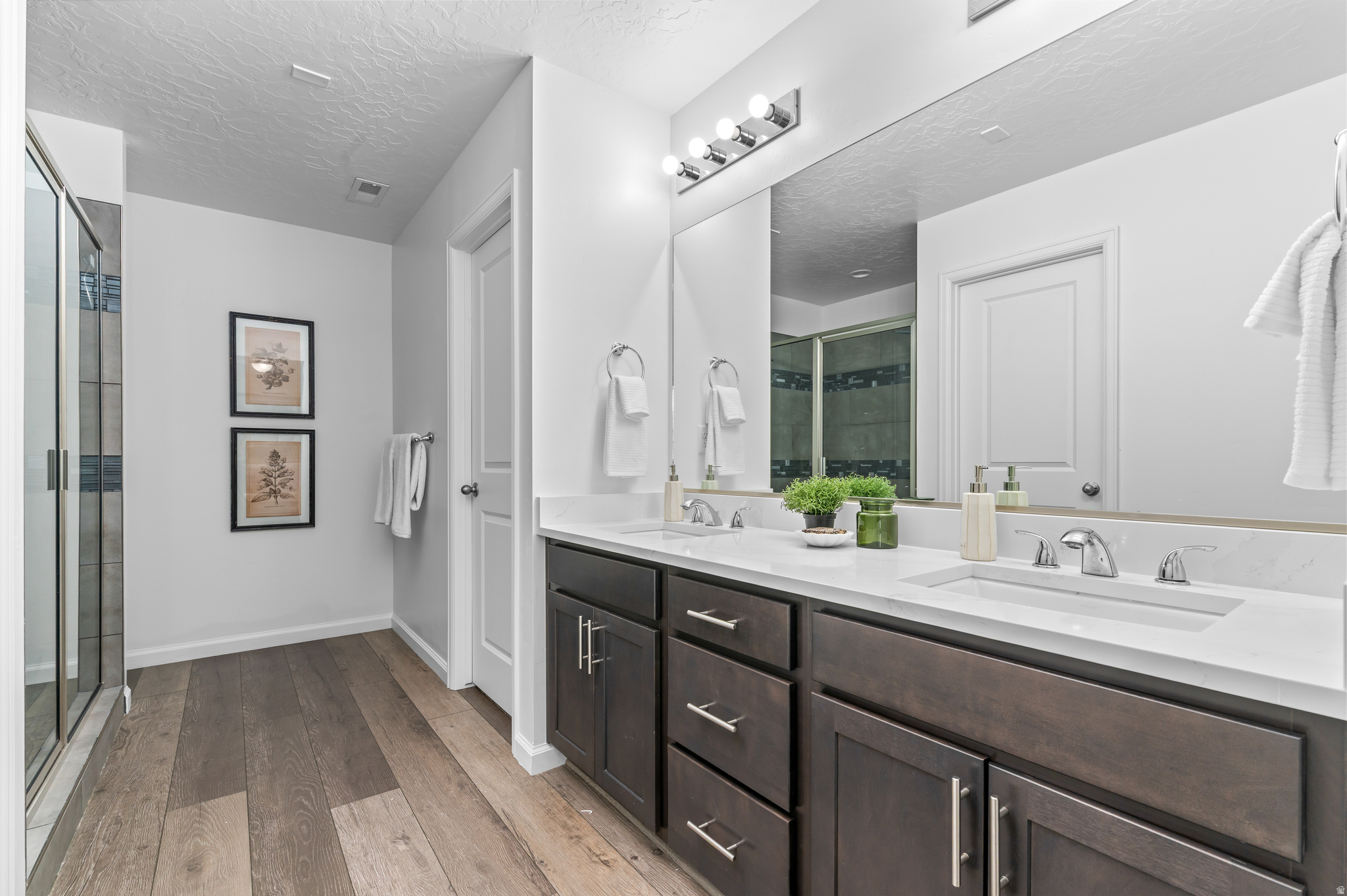 SOUTH HILLS - Residential