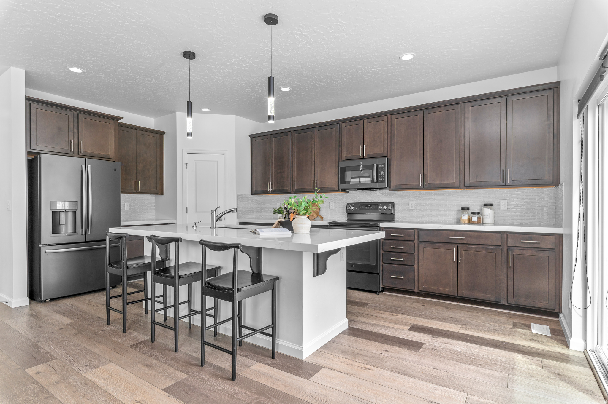 SOUTH HILLS - Residential