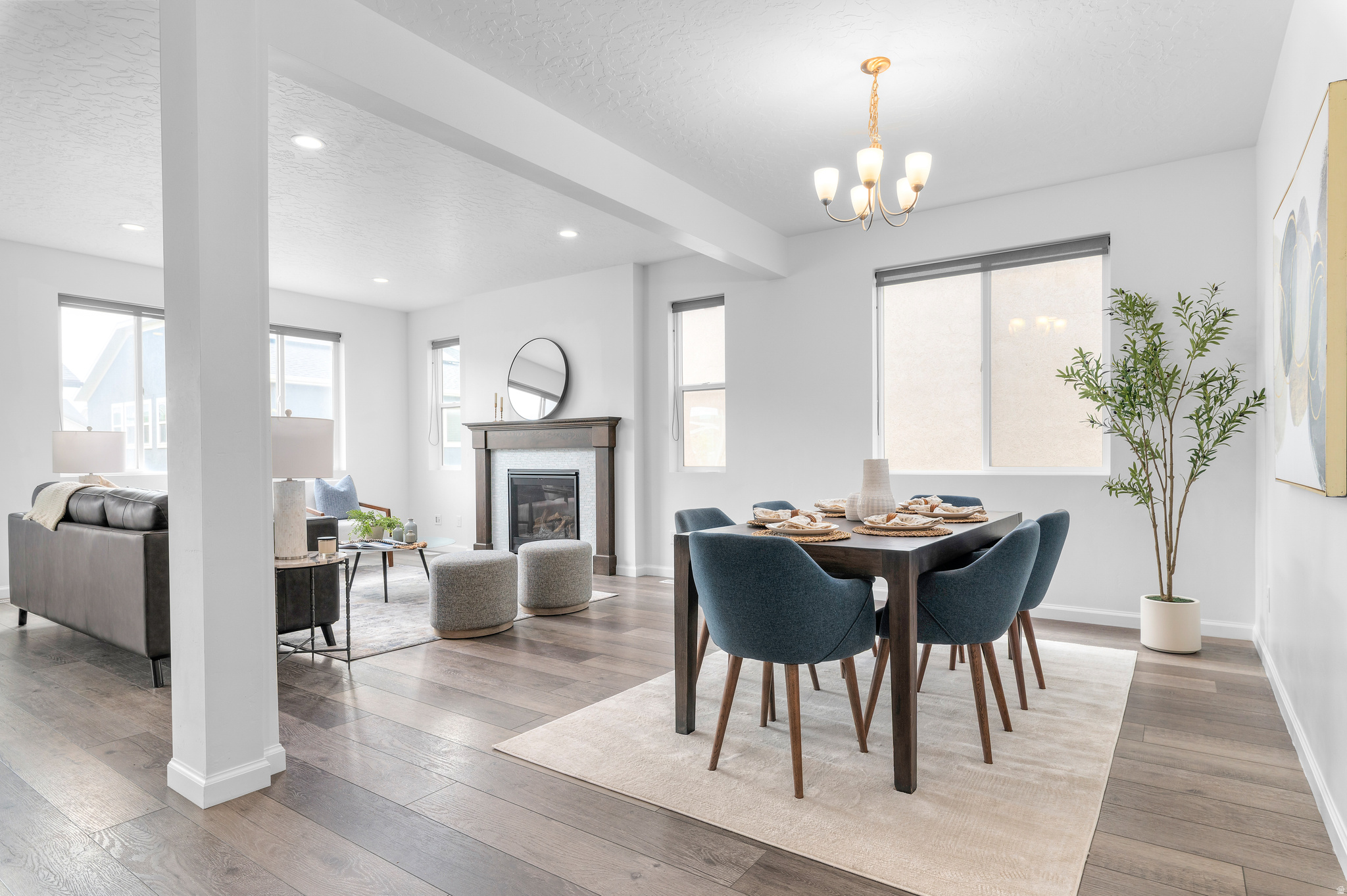 SOUTH HILLS - Residential