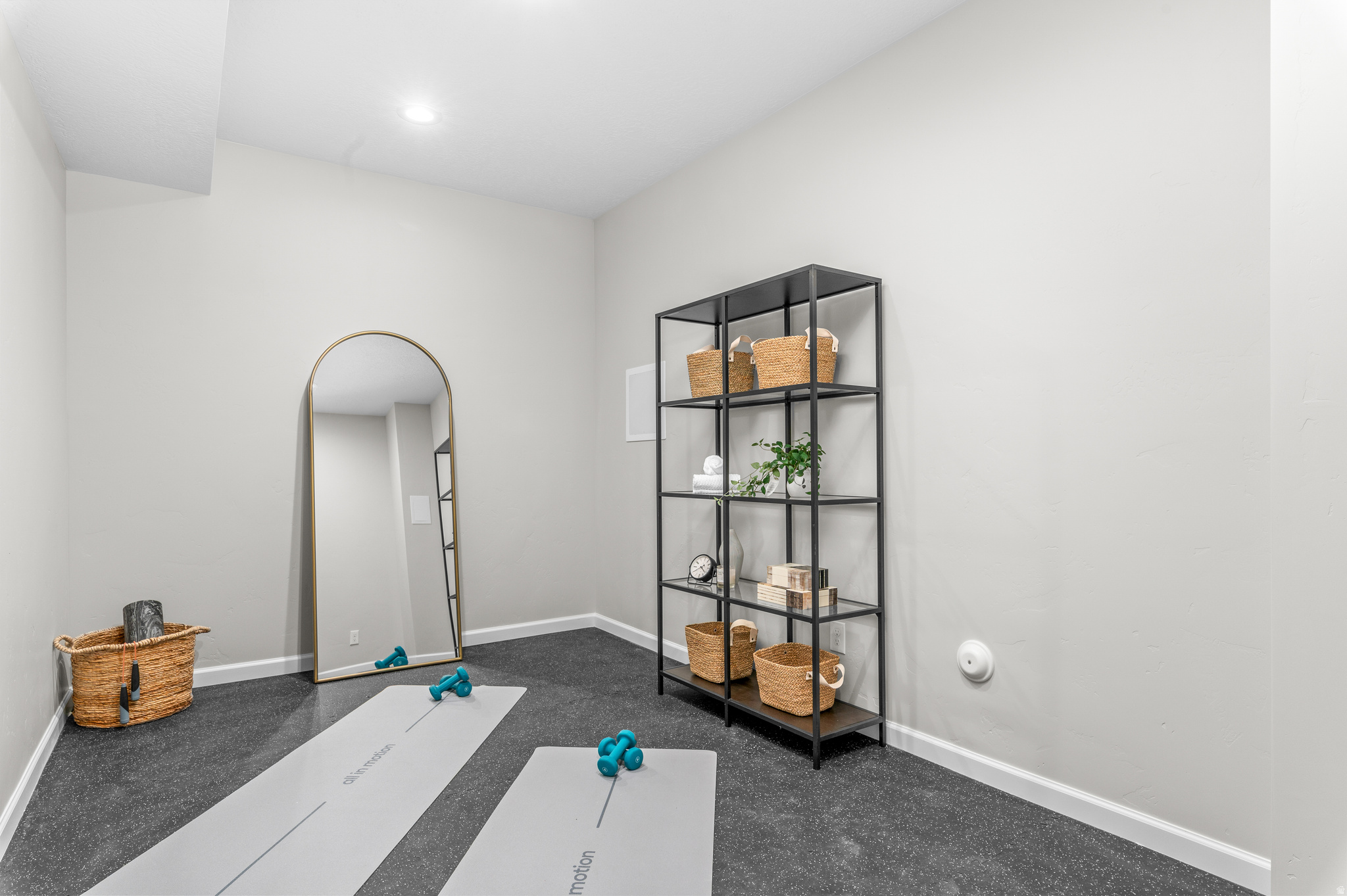 SOUTH HILLS - Residential