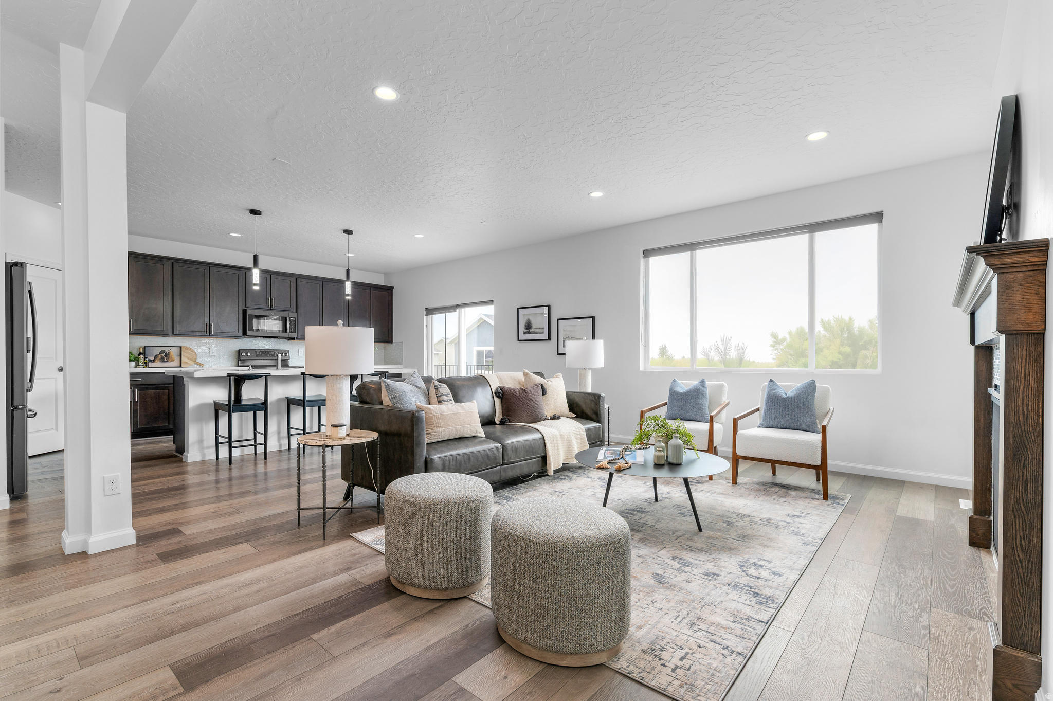 SOUTH HILLS - Residential