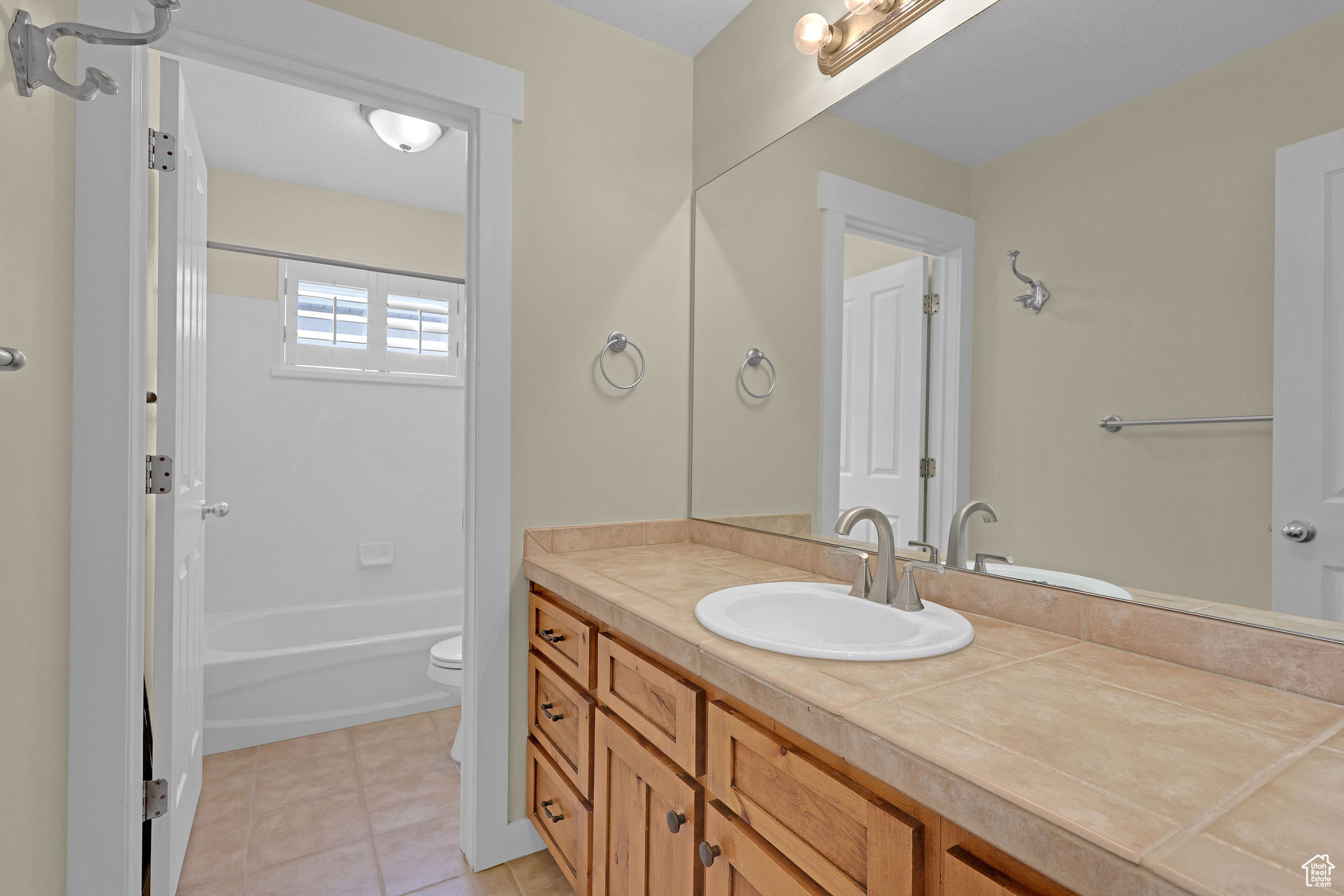 9706 S Bluffside Dr, Sandy, Utah image 48