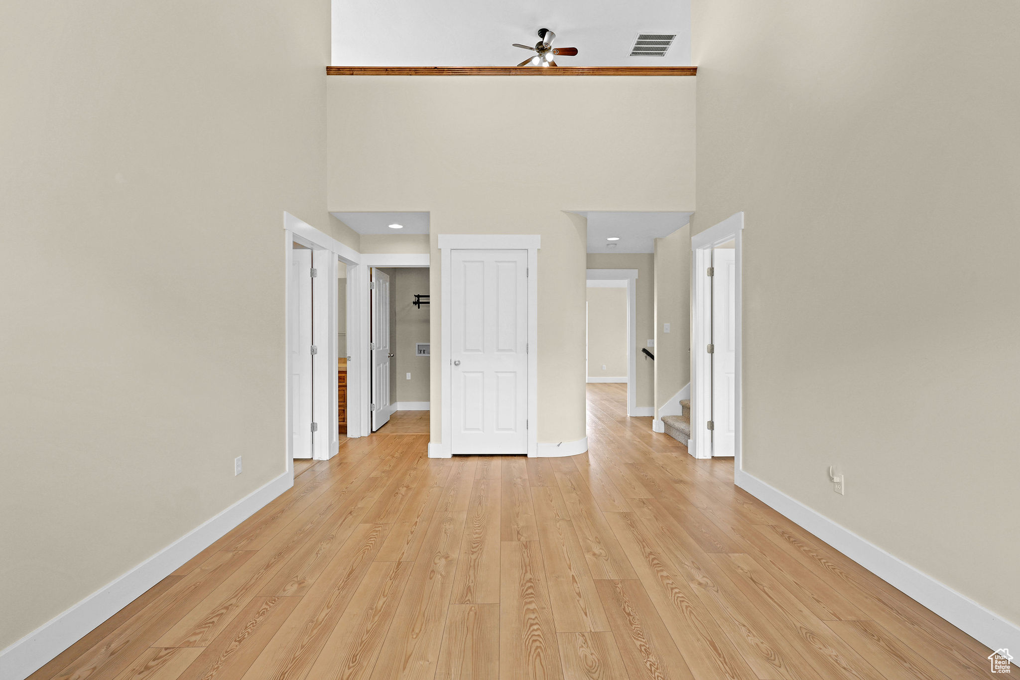 9706 S Bluffside Dr, Sandy, Utah image 21