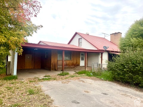 Photo of 551 E 500 S, Vernal, UT 84078 (MLS # 2192781)