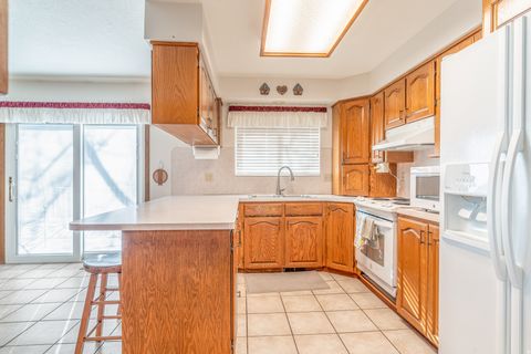 Tiny photo for 771 N 300 E, Brigham City, UT 84302 (MLS # 2144674)