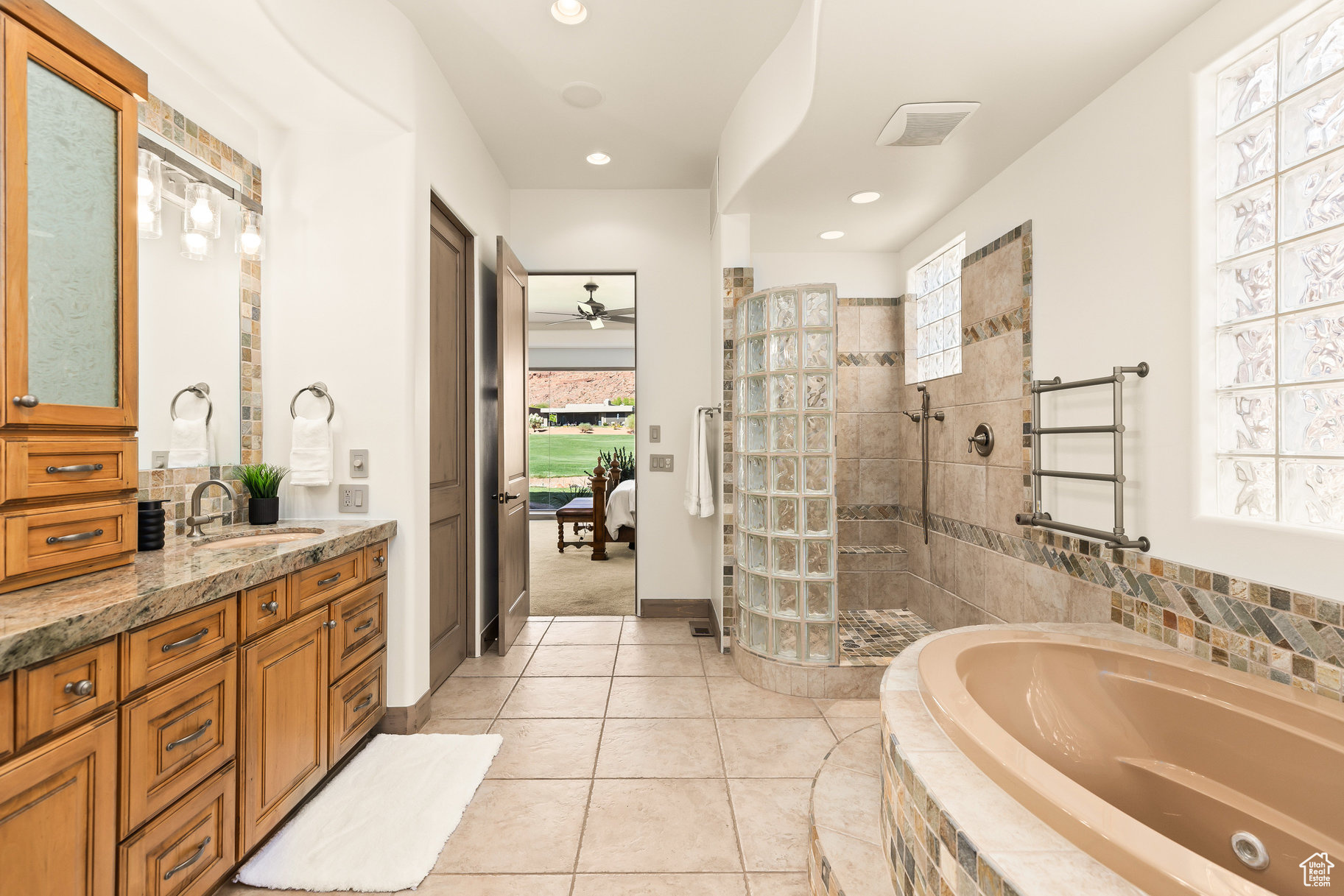 2410 W Entrada Trl #15, Saint George, Utah image 38