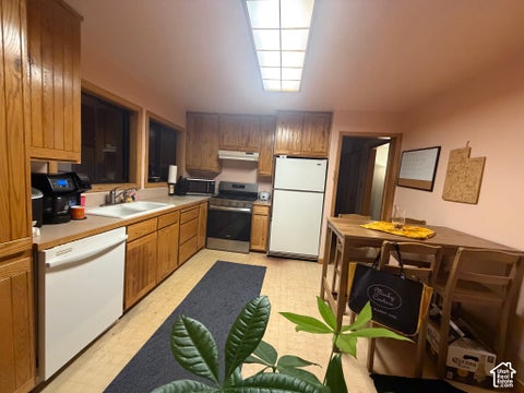 Tiny photo for 289 E 4475 S, Washington Terrace, UT 84405 (MLS # 2192798)