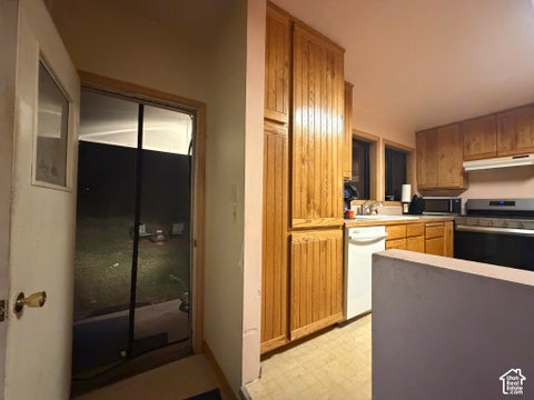 Tiny photo for 289 E 4475 S, Washington Terrace, UT 84405 (MLS # 2192798)