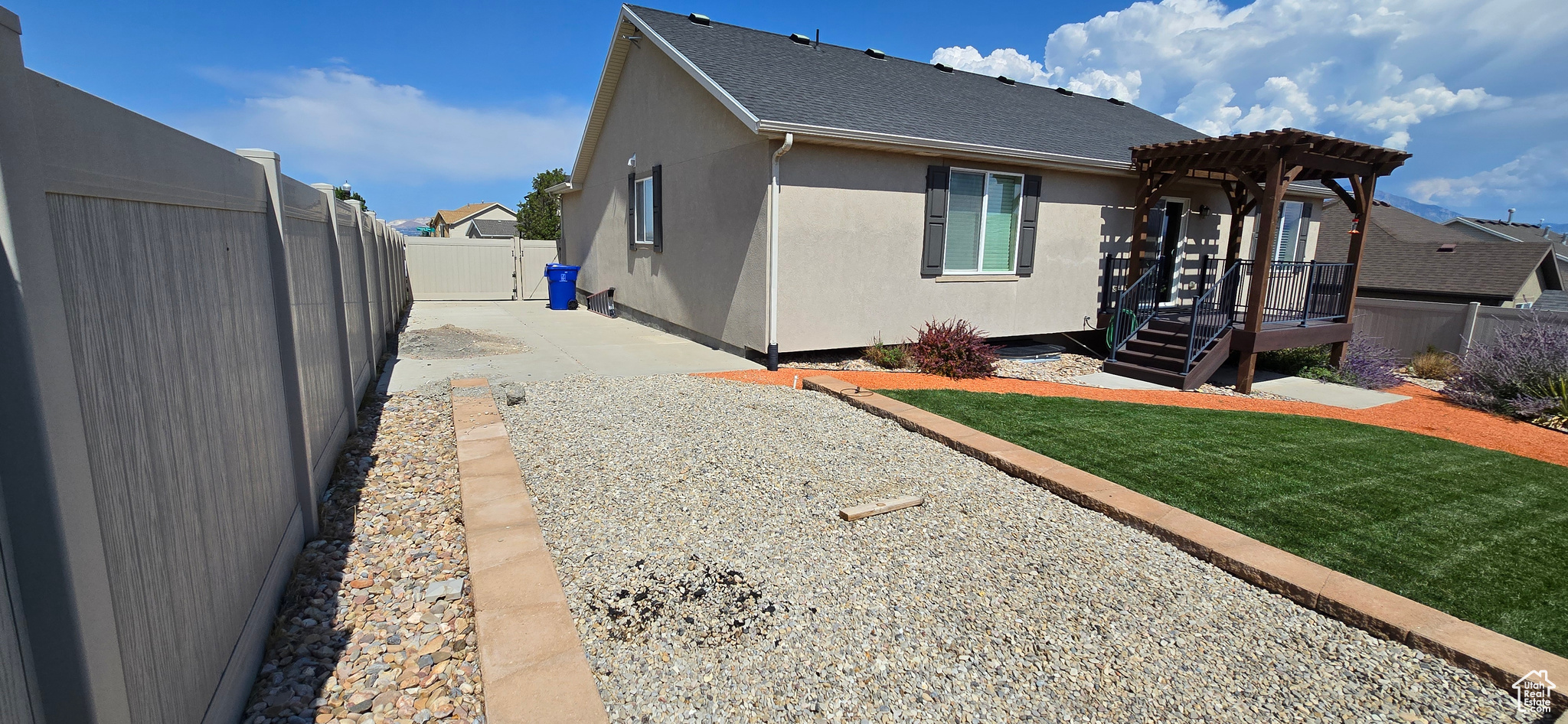 VILLAGE OF HAWKS LANDING - Residential