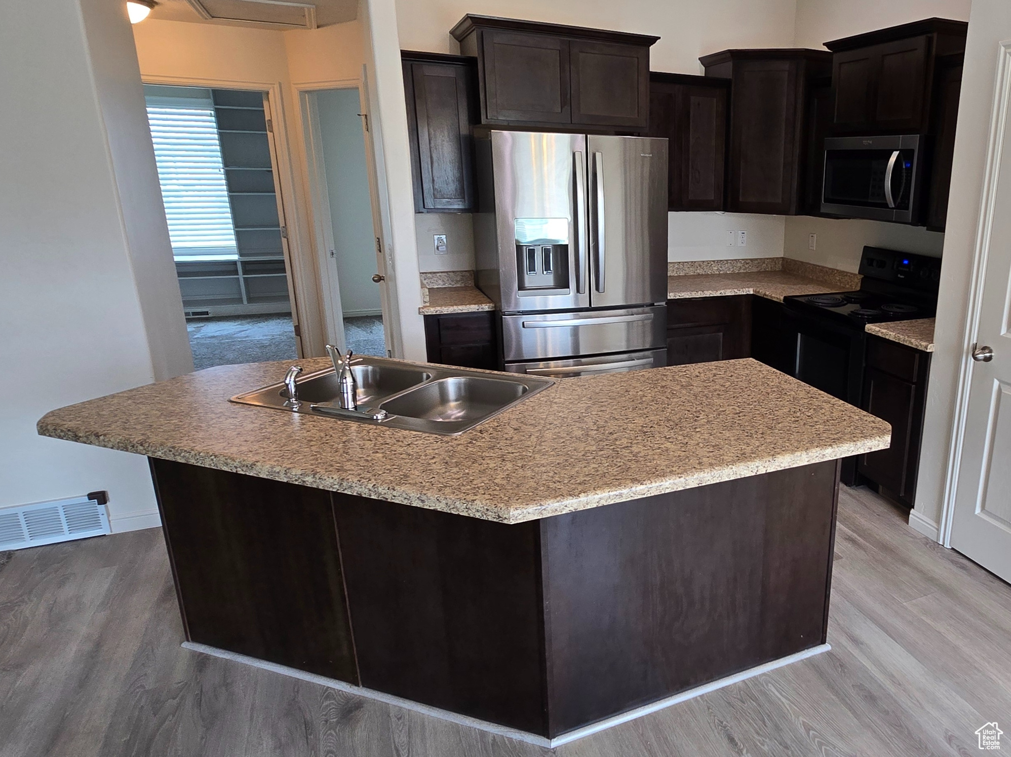 VILLAGE OF HAWKS LANDING - Residential