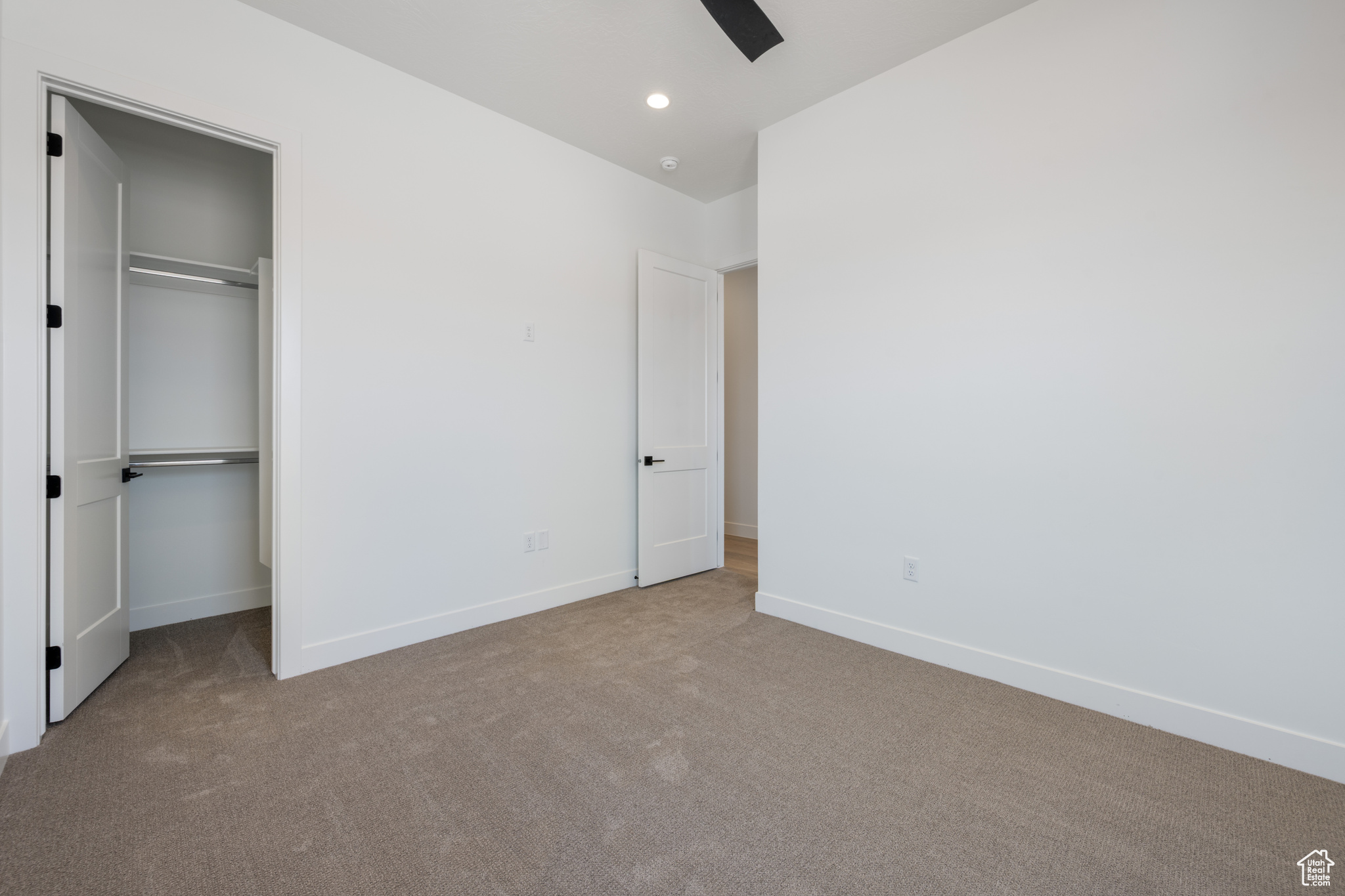 SCENIC POINT - Residential