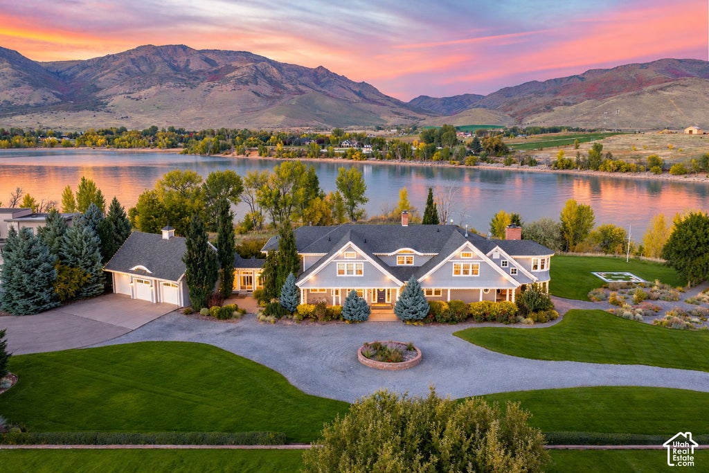 Photo of 348 N 6900 E, Huntsville, UT 84317 (MLS # 2191087)