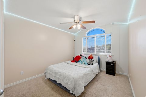 Tiny photo for 1901 S 650 E, Clearfield, UT 84015 (MLS # 2153918)
