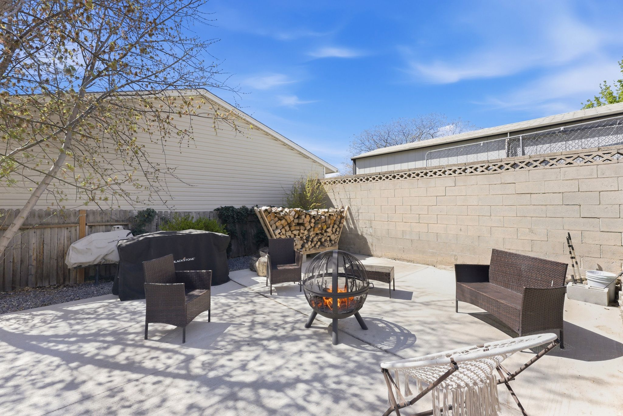 MISTY HILLS - Residential