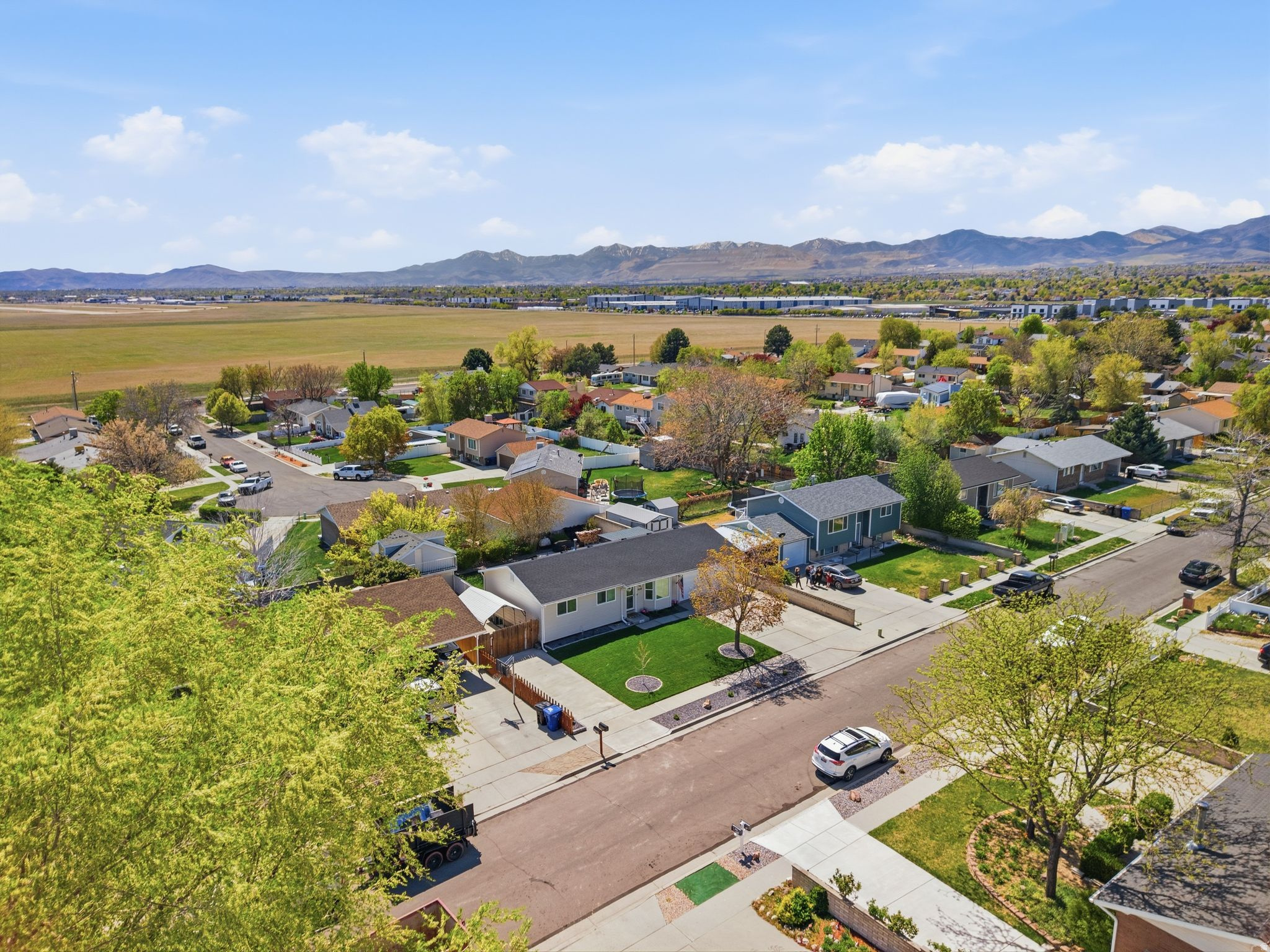 MISTY HILLS - Residential