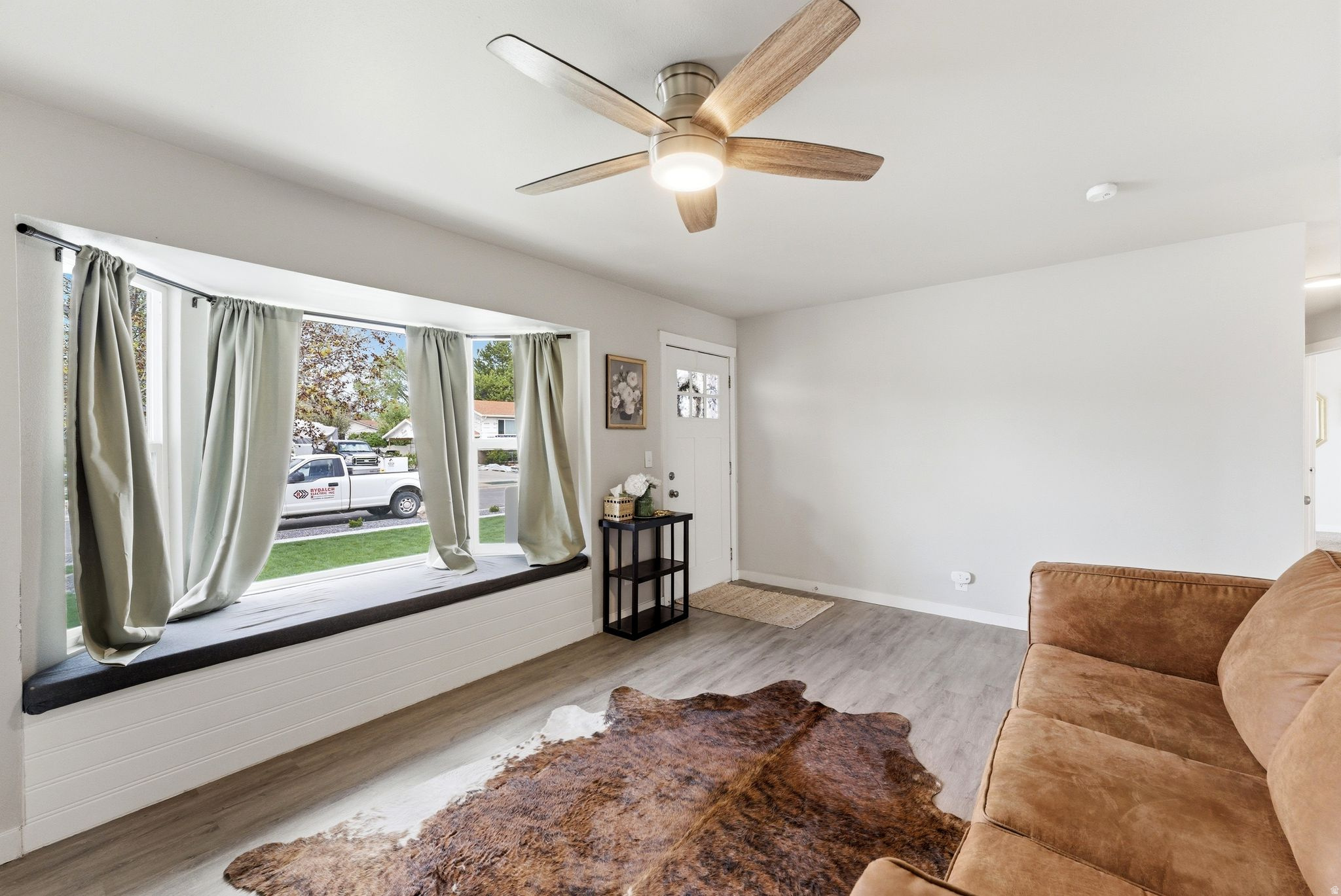 MISTY HILLS - Residential