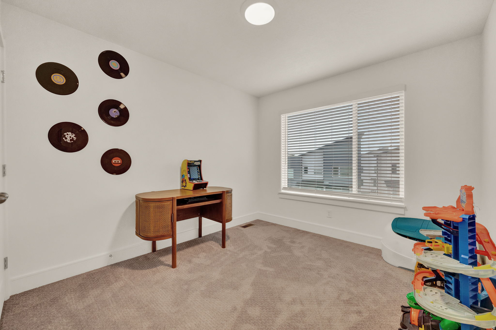 INDIGO BEND - Residential