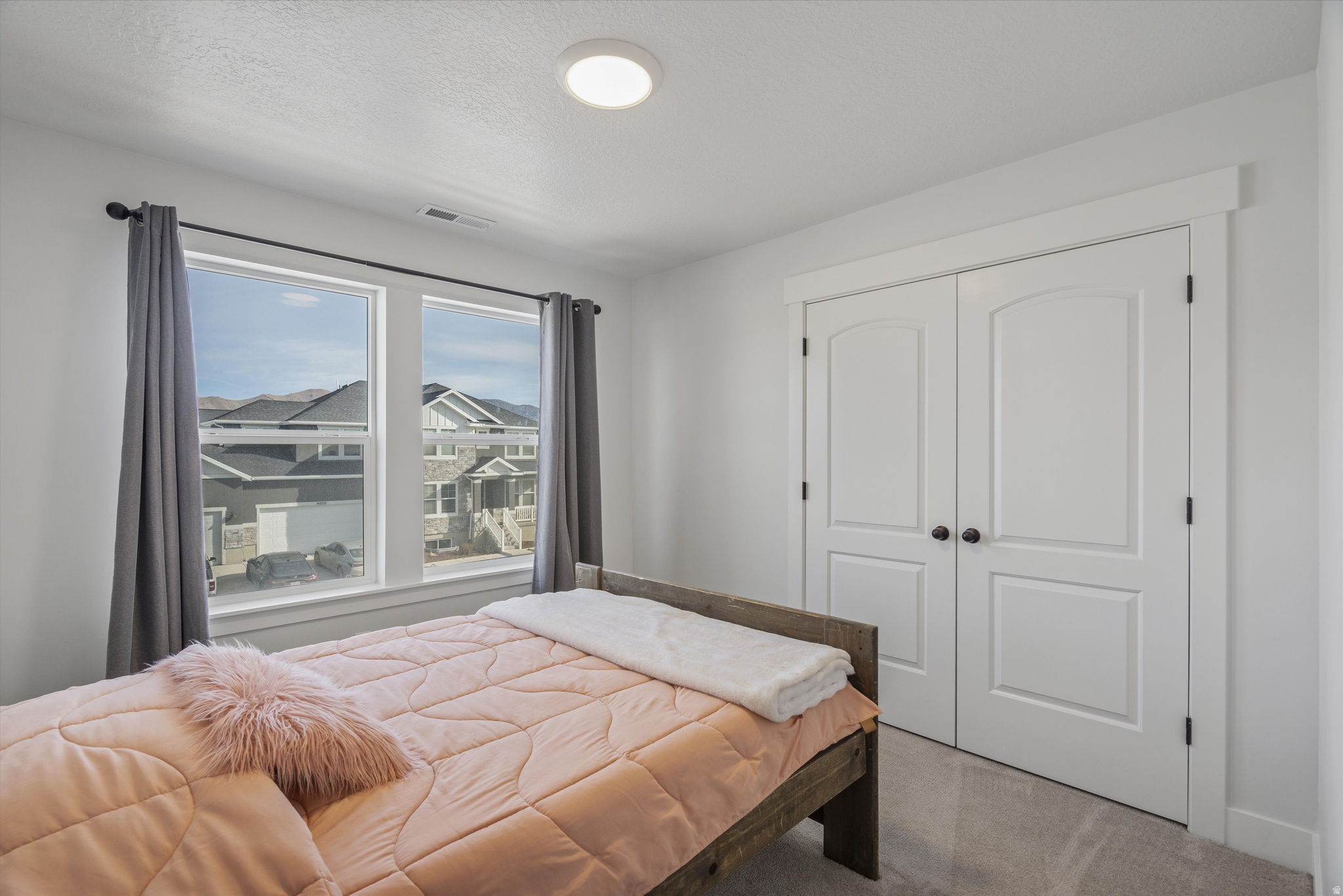 BRANDON PARK - Residential