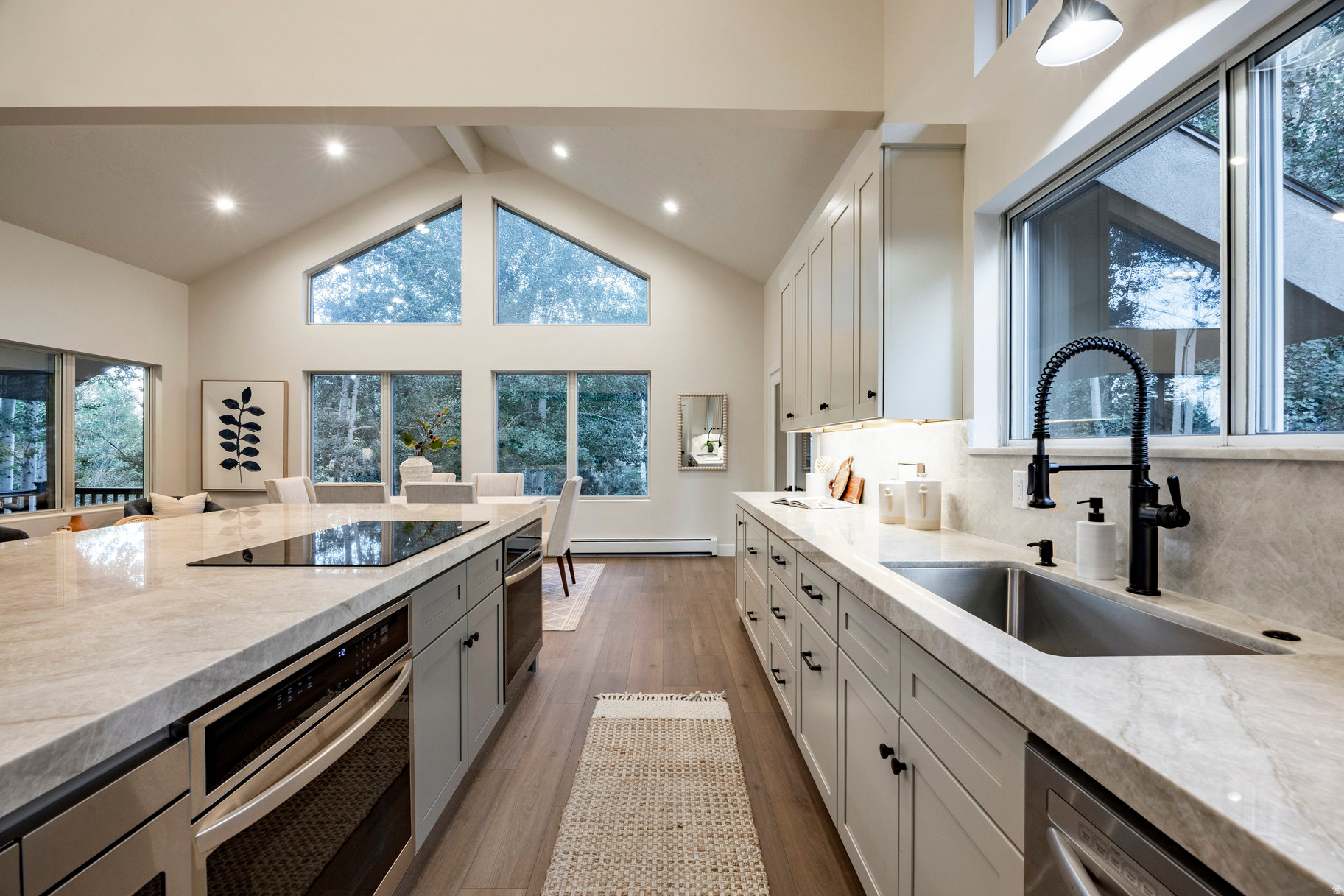 HIDDEN COVE - Residential