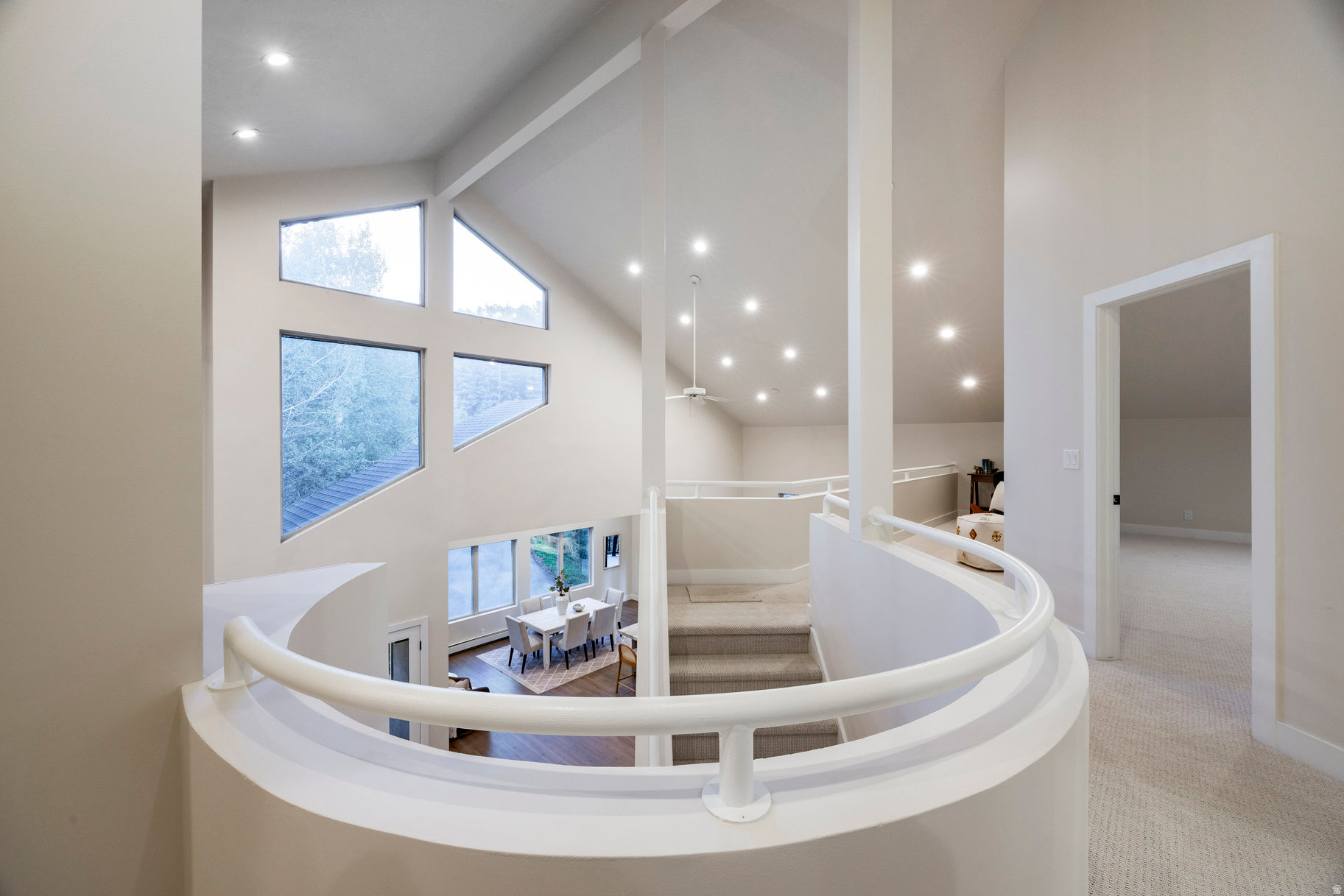 HIDDEN COVE - Residential