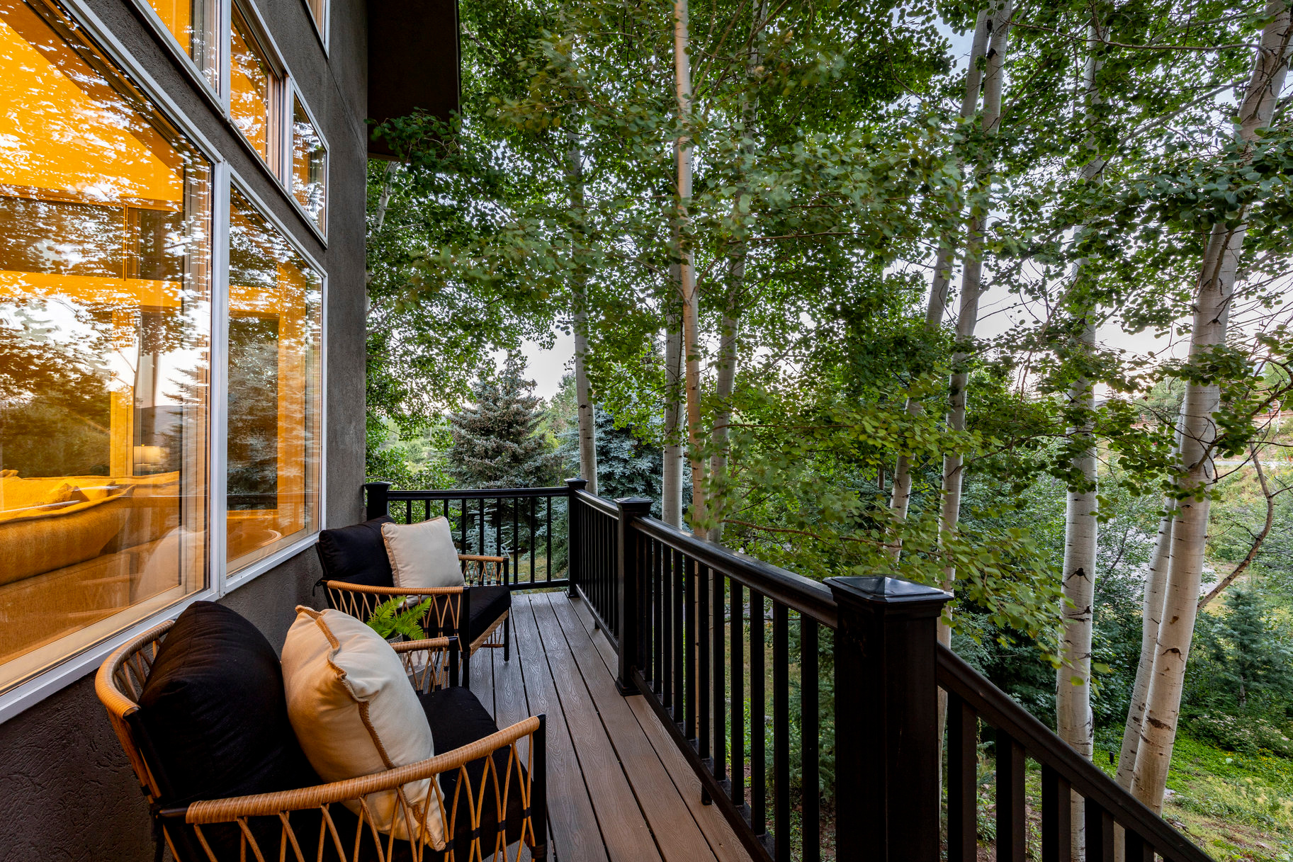 HIDDEN COVE - Residential