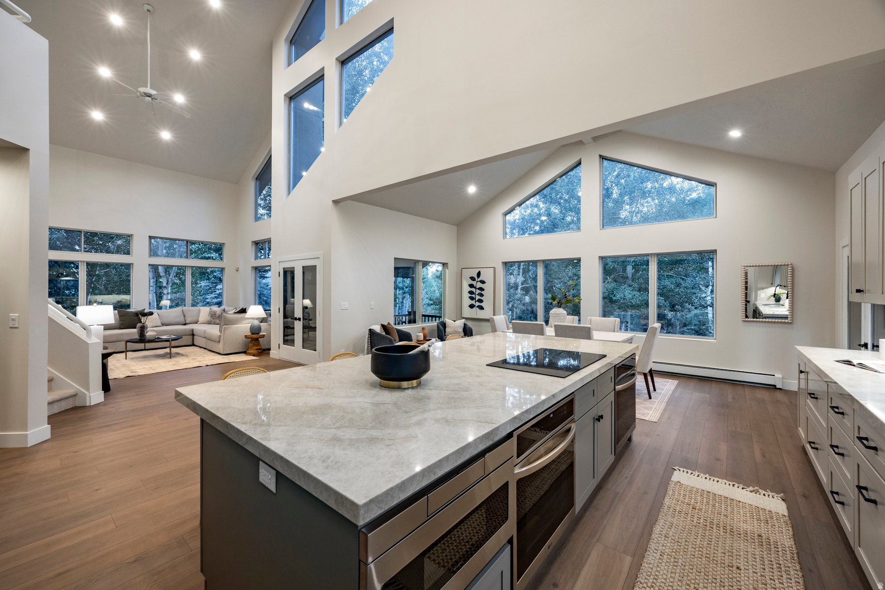 HIDDEN COVE - Residential