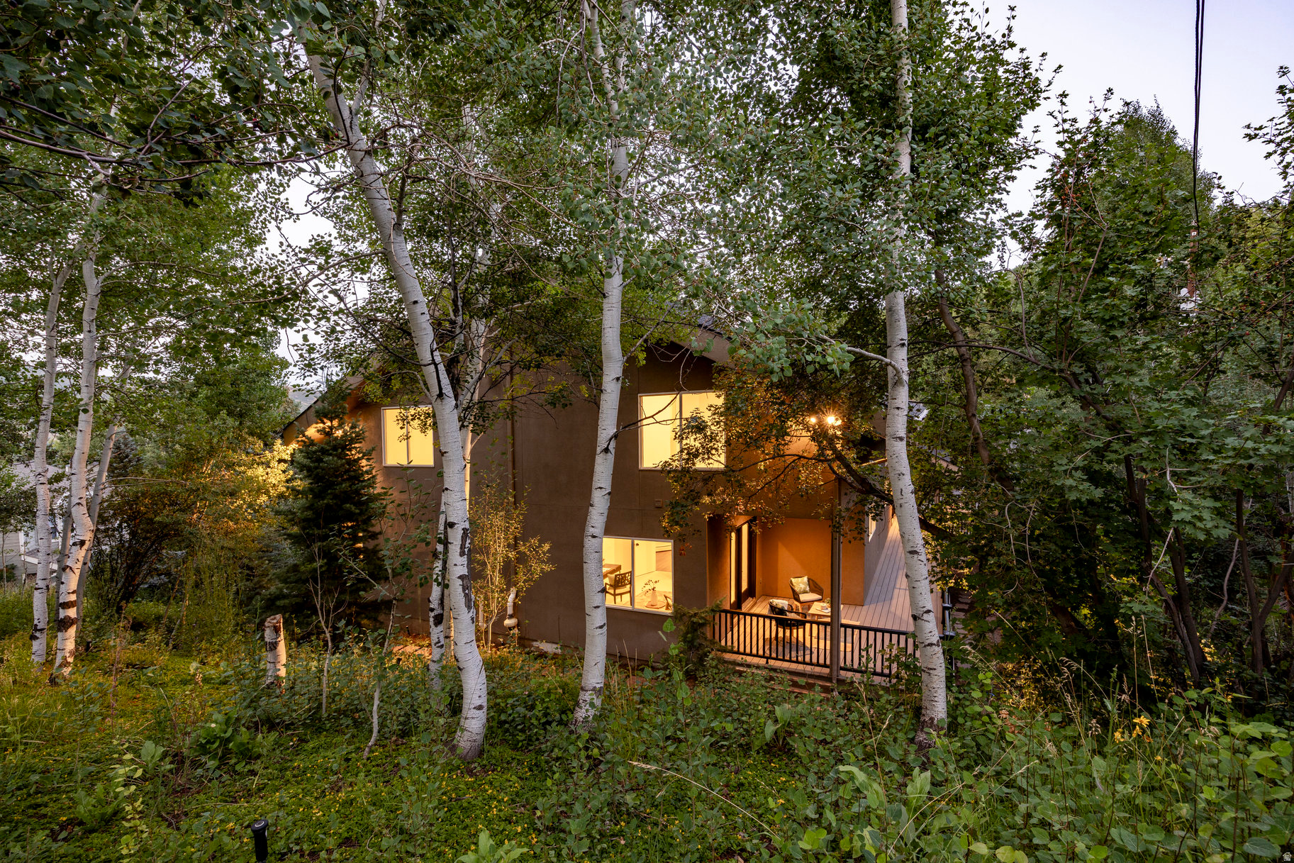 HIDDEN COVE - Residential