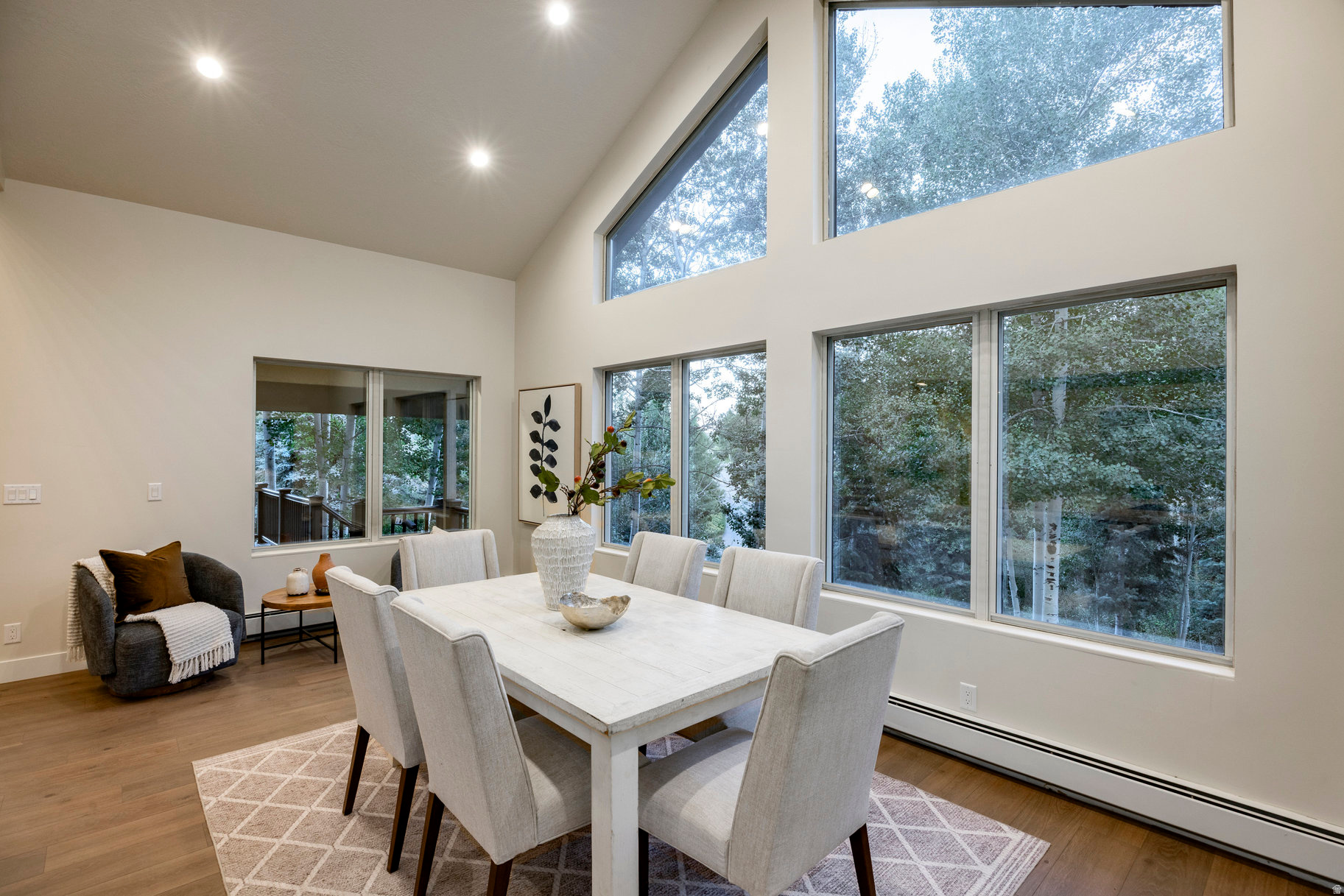 HIDDEN COVE - Residential