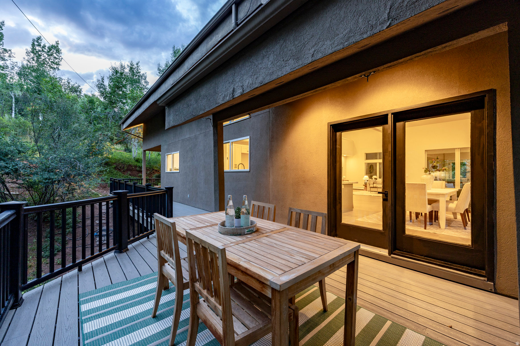 HIDDEN COVE - Residential