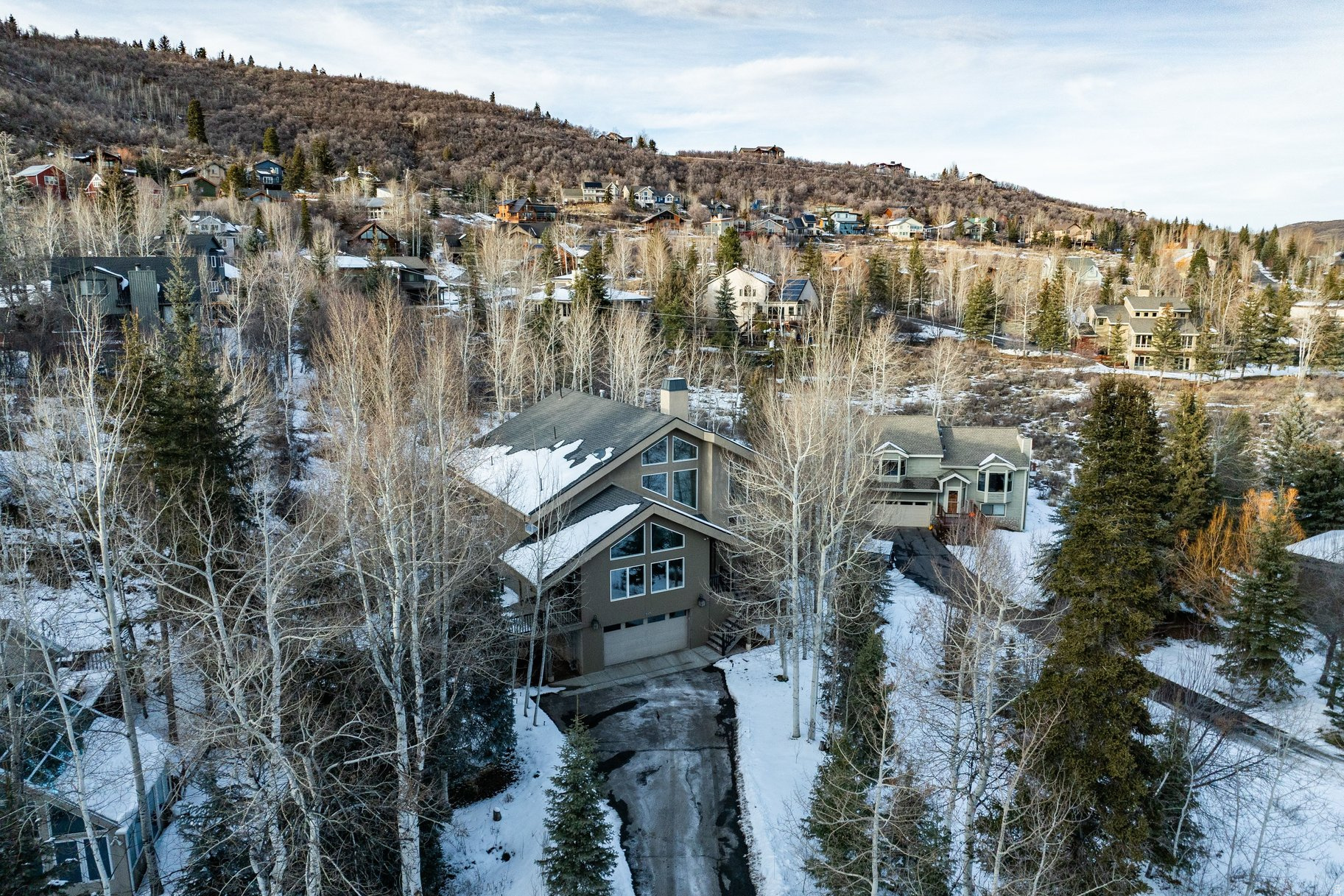 HIDDEN COVE - Residential