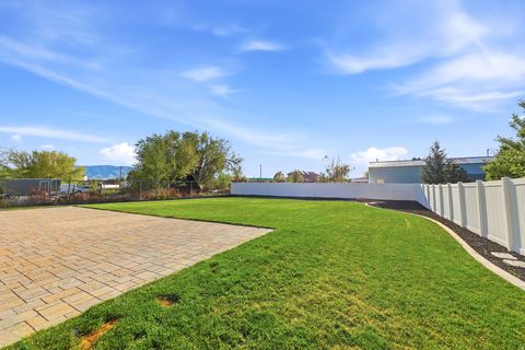 Tiny photo for 71 N REVERE LN, Lehi, UT 84043 (MLS # 2150317)