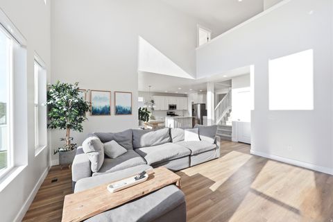 Tiny photo for 71 N REVERE LN, Lehi, UT 84043 (MLS # 2150317)